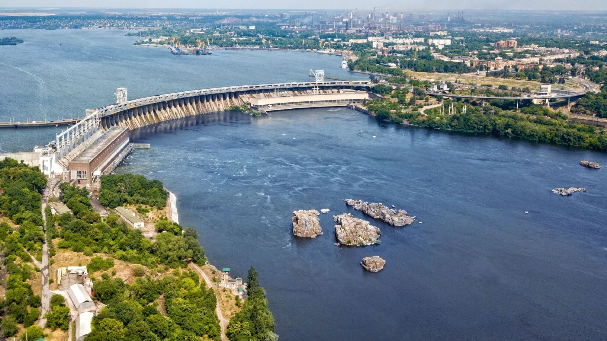 В водах головних річок України виявили сліди 'ковідних' препаратів