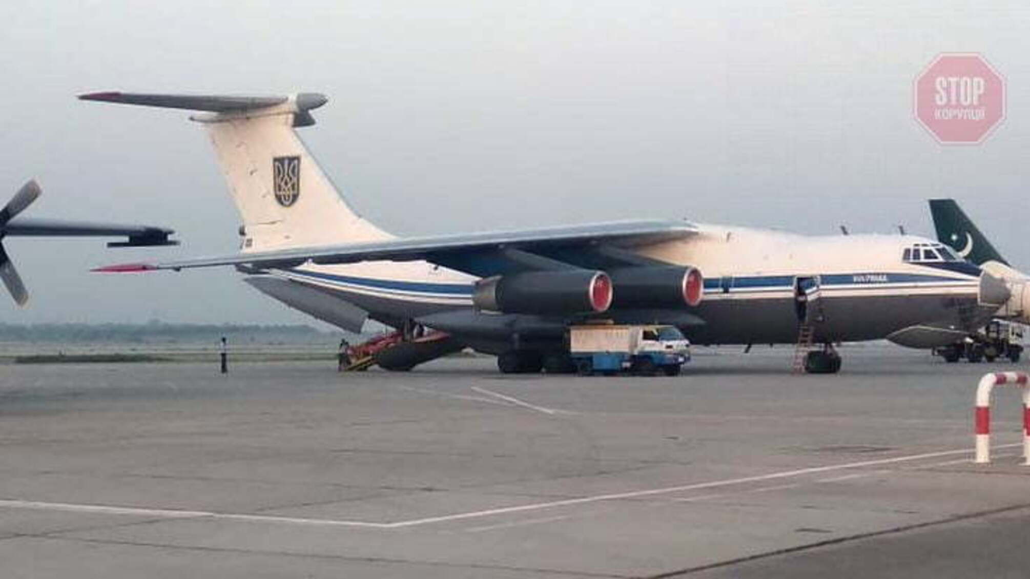 Из аэропорта Кабула украинский самолет эвакуировал людей