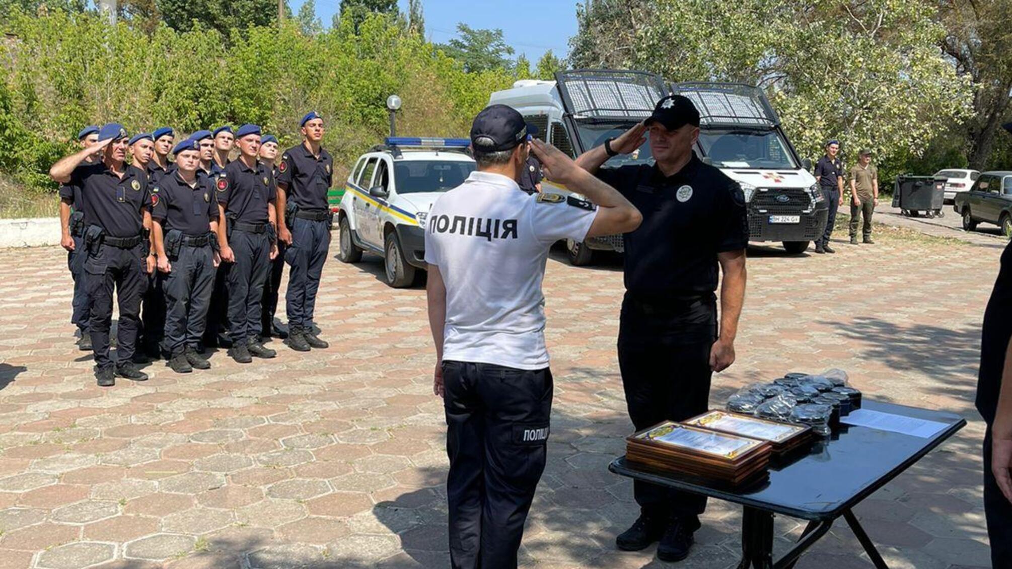 Нацгвардійців, які охороняли порядок у курортних зонах Білгород-Дністровського району, відзначили нагородами