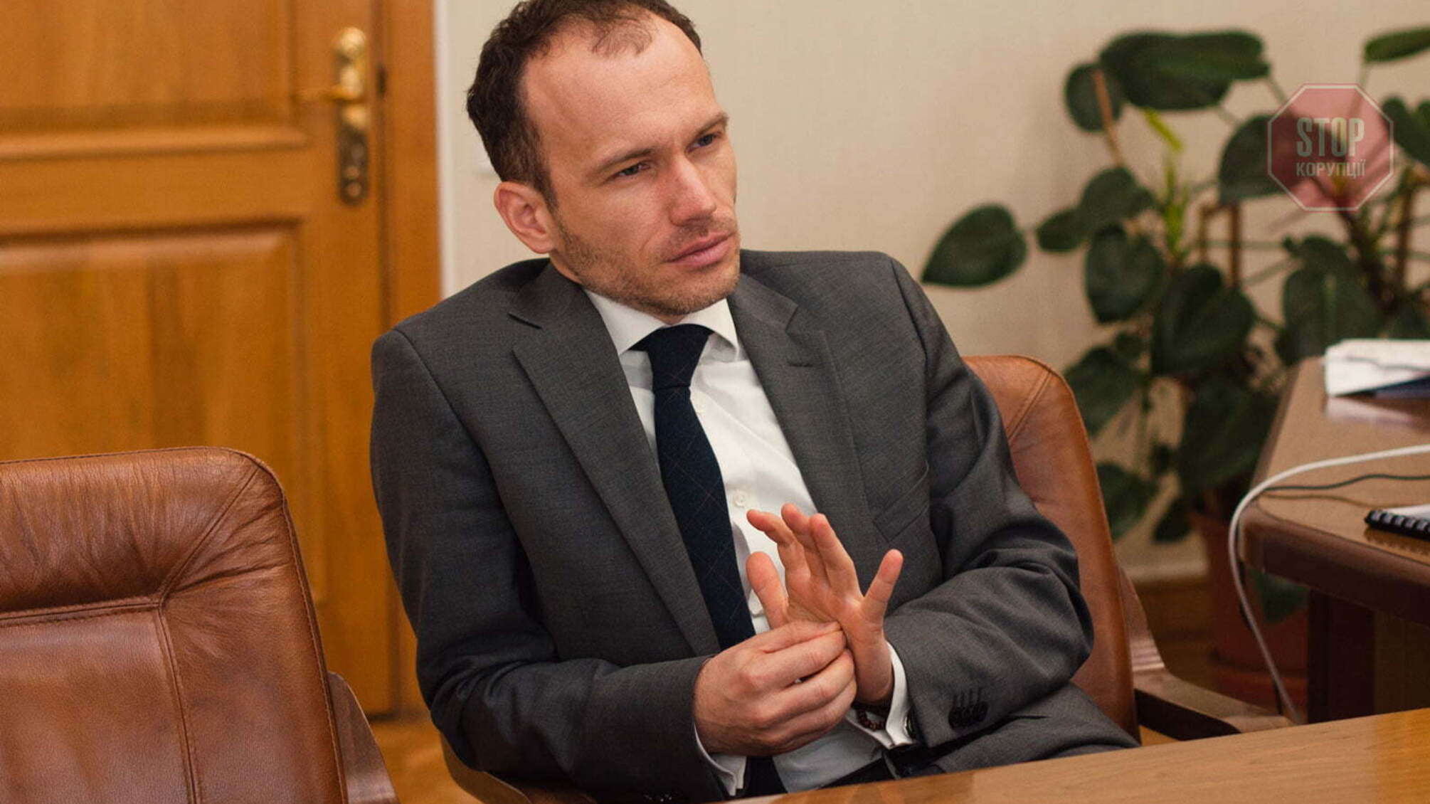 ДБР прийшло з обшуками в Мін'юст у справі про хабар