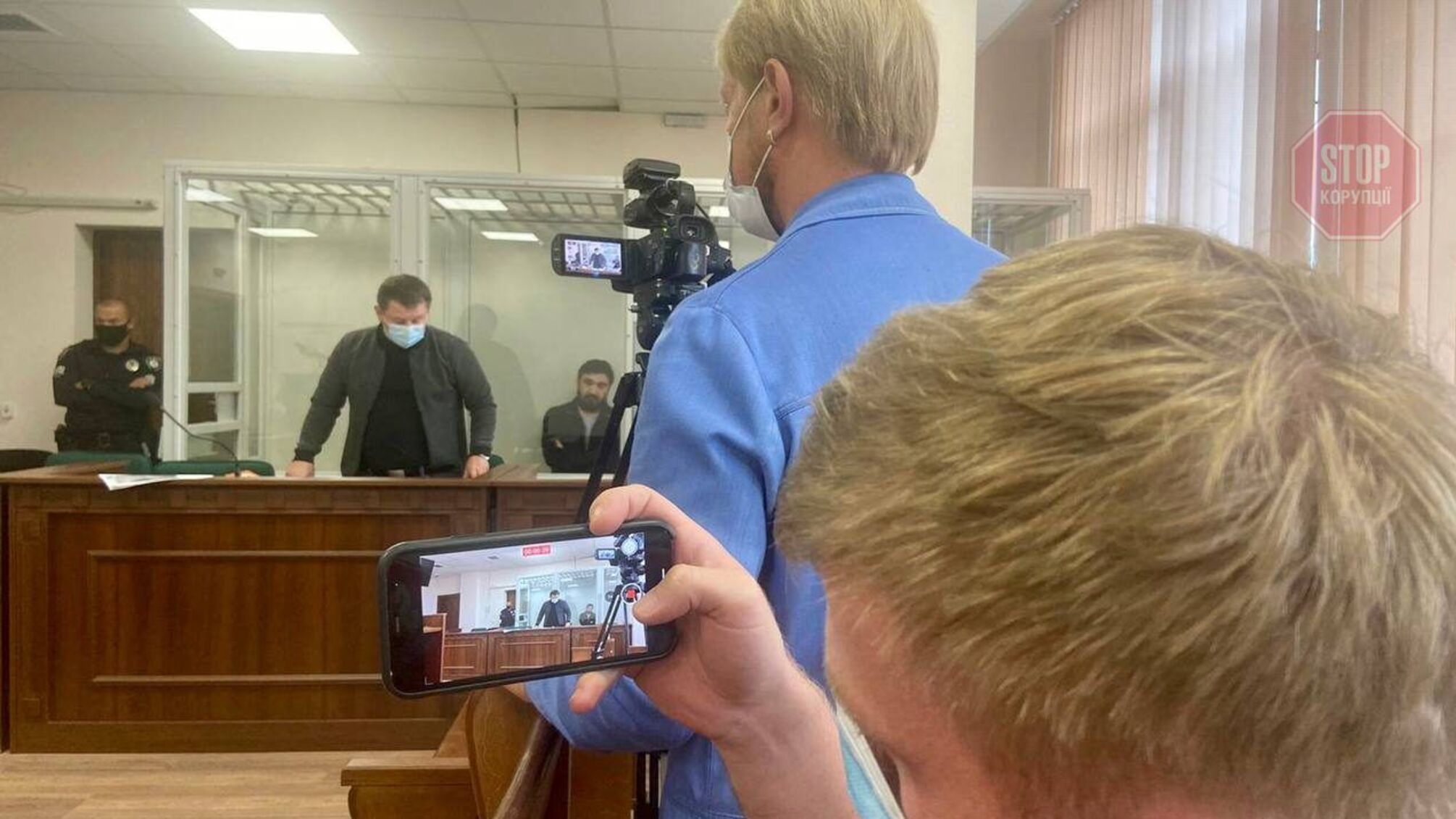 Збут наркотиків з багатомільйонним обігом: у Києві судили учасників наркокартелю (фото, відео)