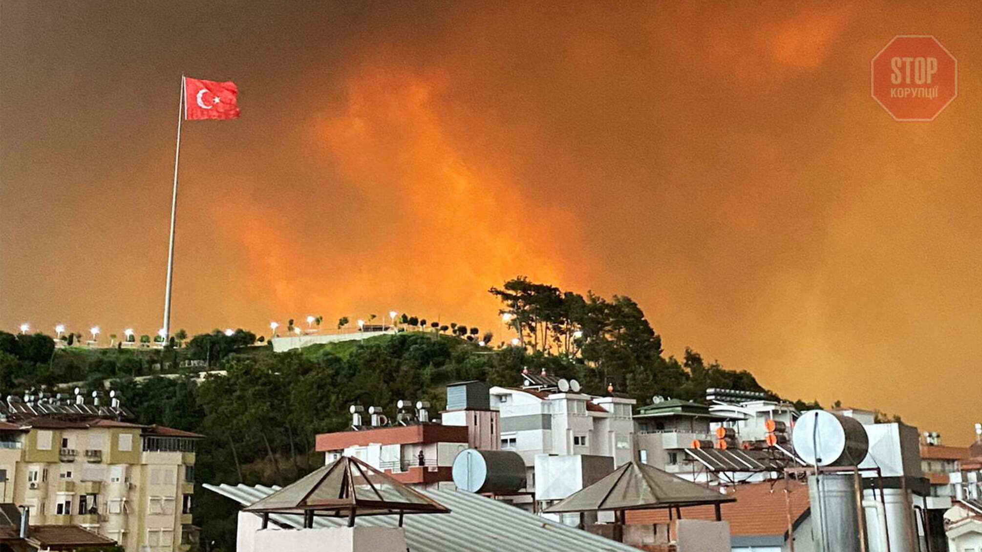 Большинство лесных пожаров локализовано в турецкой Анталии