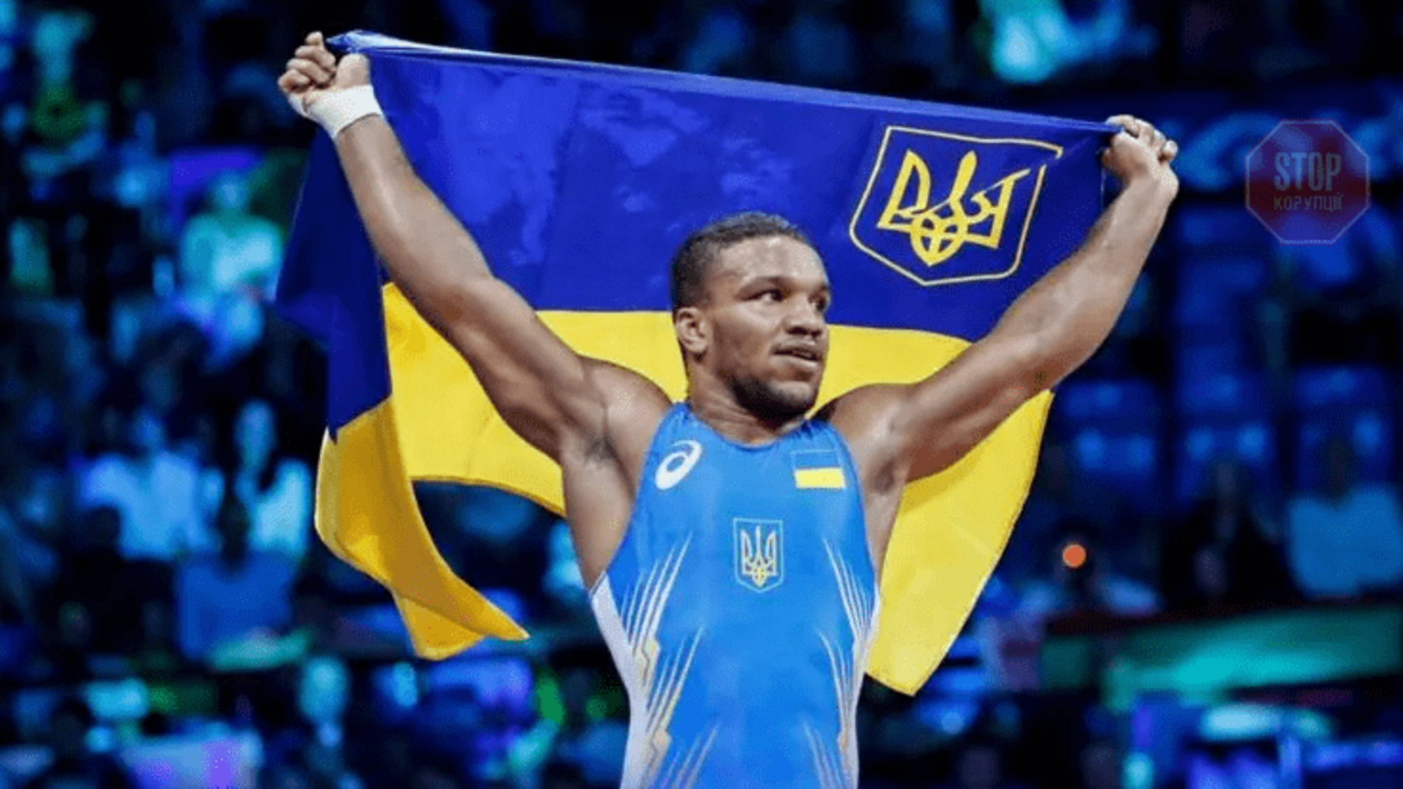 В Киеве на нардепа от 'СН' и чемпиона Беленюка напали неизвестные