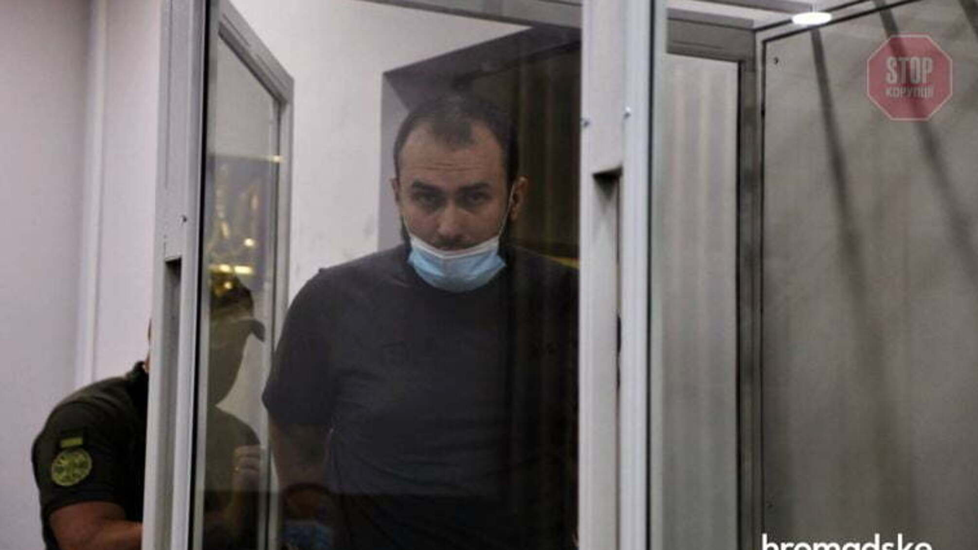 Суд взяв під варту 7 представників 'Нацкорпусу' за підозрою в рекеті