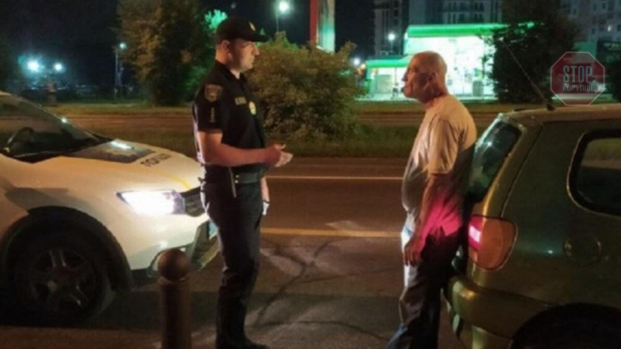 Во Львове пьяного Виктора Ющенко поймали за рулем автомобиля (фото)