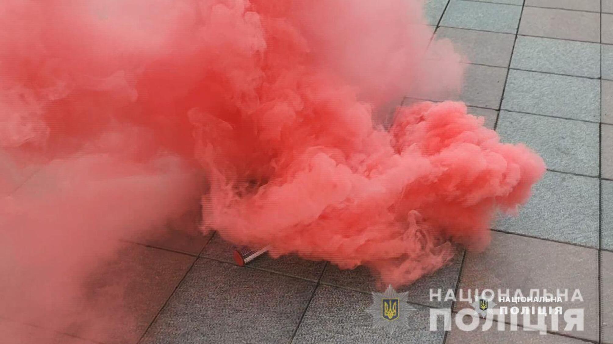 Поліцейські розпочали провадження за фактами хуліганства, масових заворушень та насильства щодо працівників правоохоронного органу