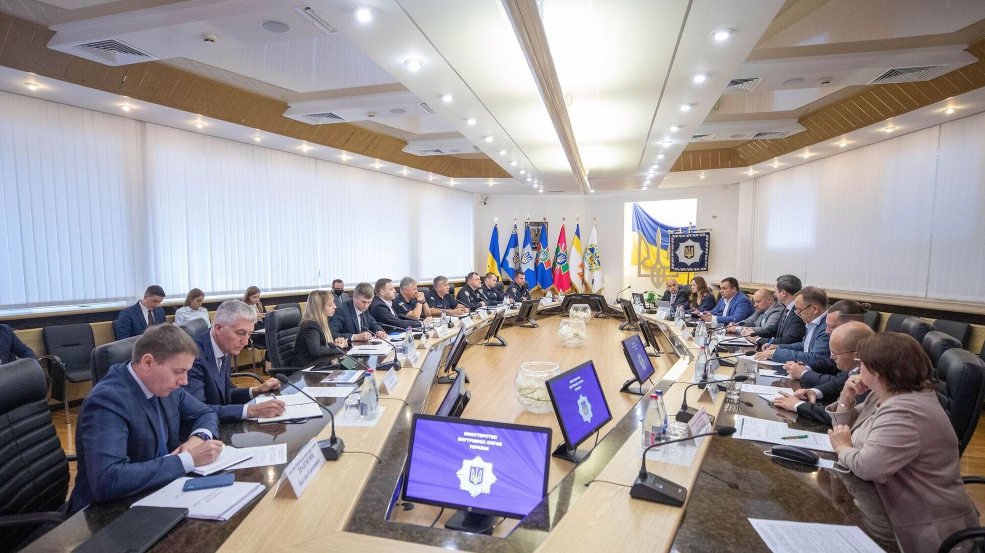 Нова ініціатива МВС – розширення мережі Центрів безпеки, які швидко та якісно надаватимуть послуги громадянам - Денис Монастирський