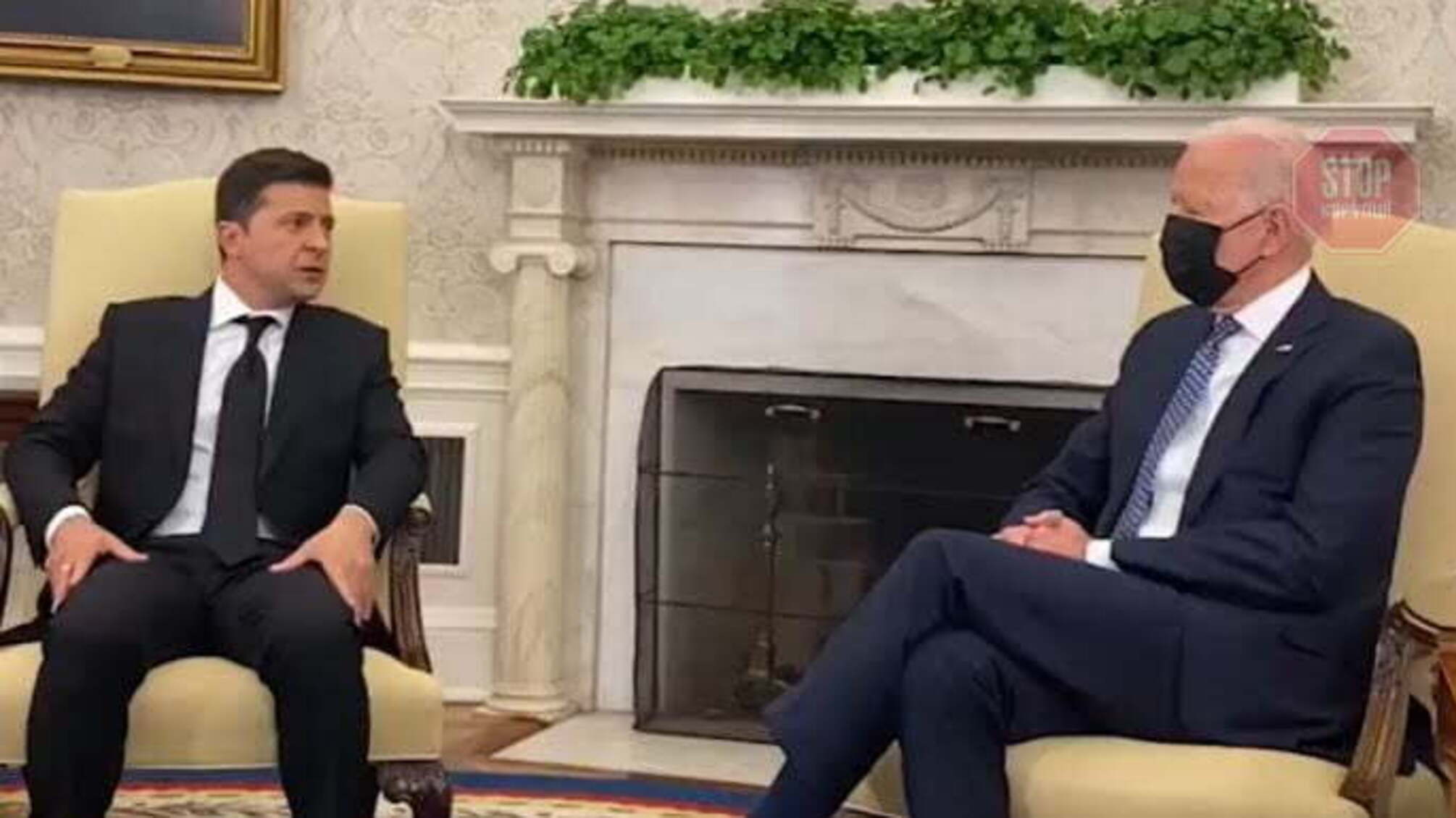 Зеленский забыл пригласить Байдена в Украину