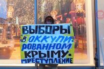Вибори в Держдуму: в Криму — незаконні дільниці, з ОРДЛО виборців везуть у Росію автобусами