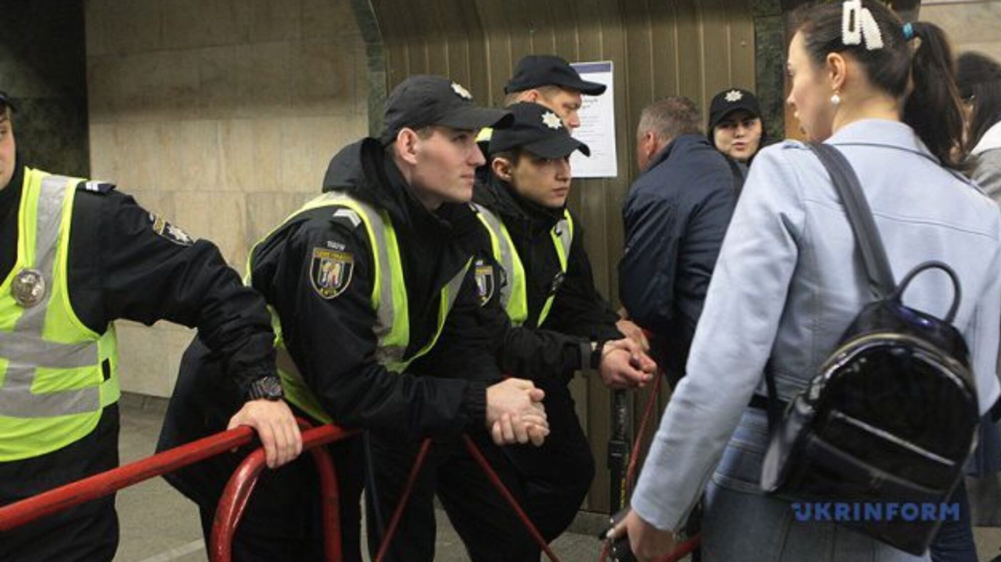 У середу ввечері можливі обмеження роботи трьох станцій київського метро