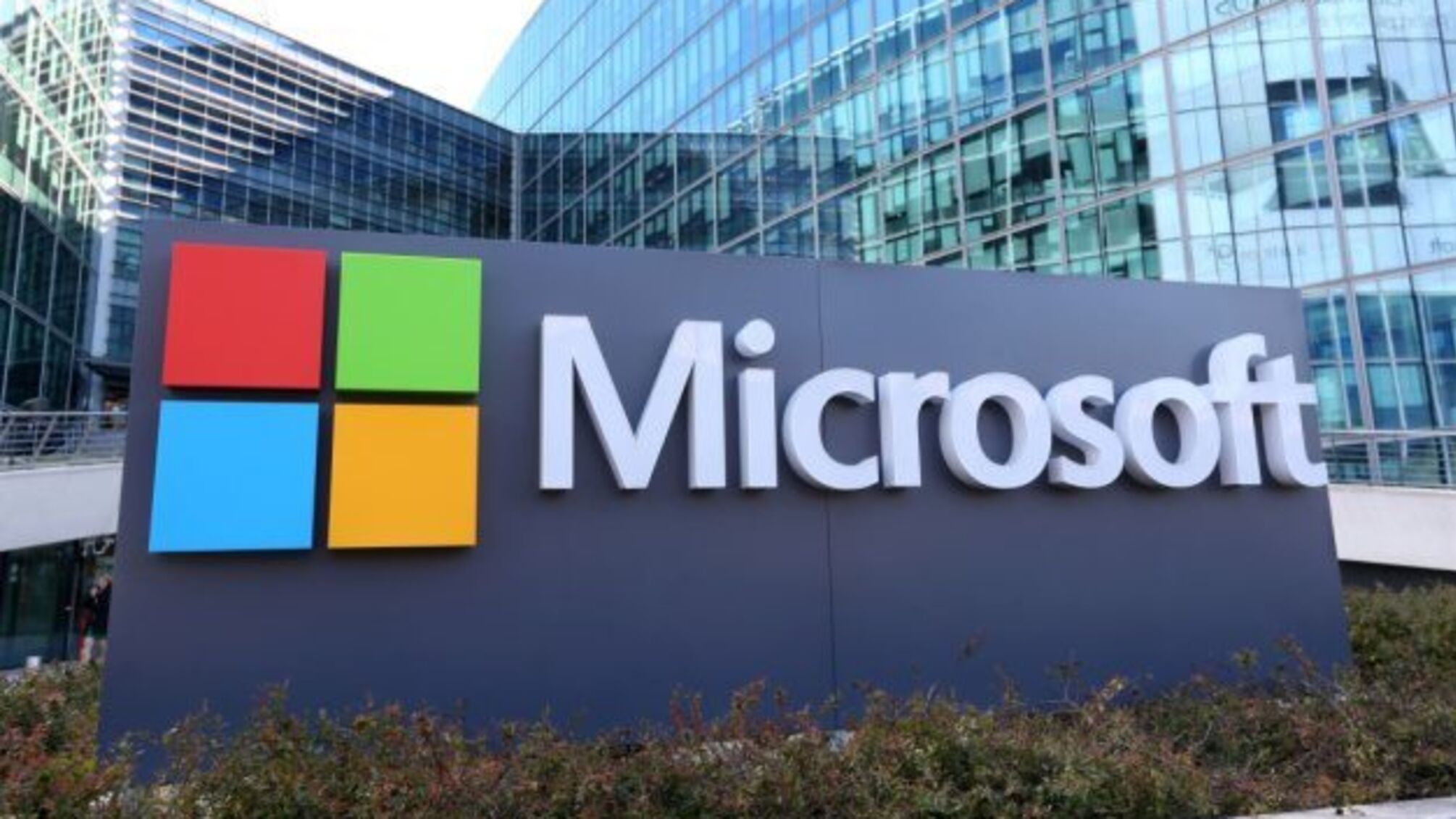 Microsoft купила стартап, який розробляє програми для редагування відео