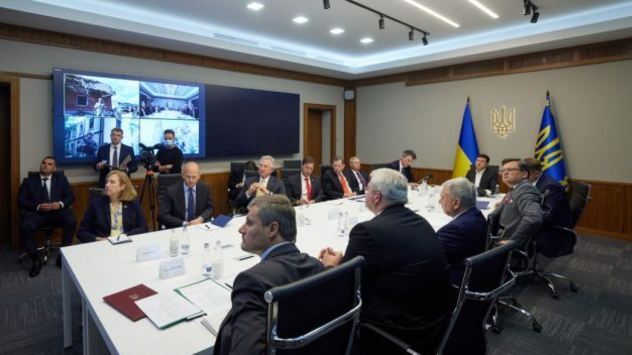 Зеленський зустрівся з делегацією Конгресу США