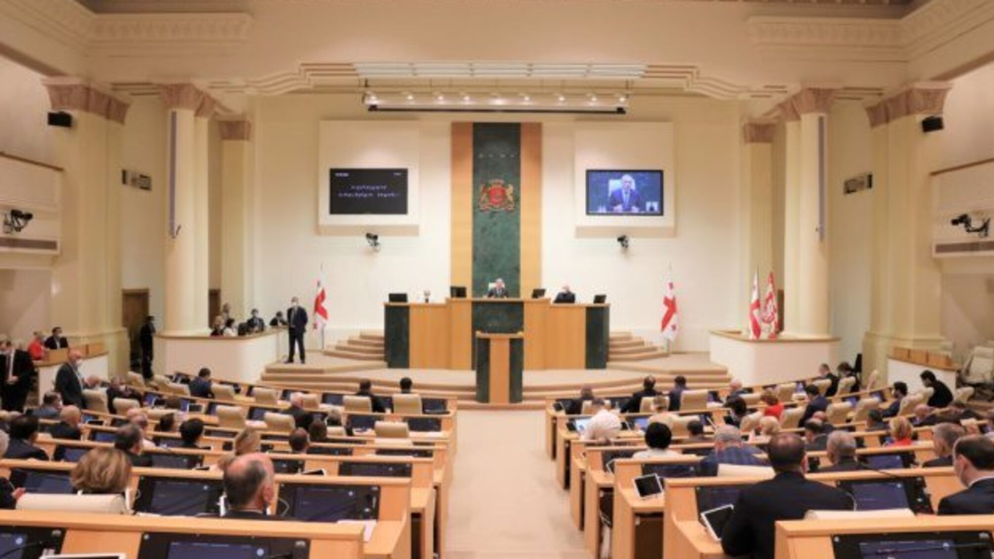Грузія змінює Конституцію – парламент підтримав проєкт