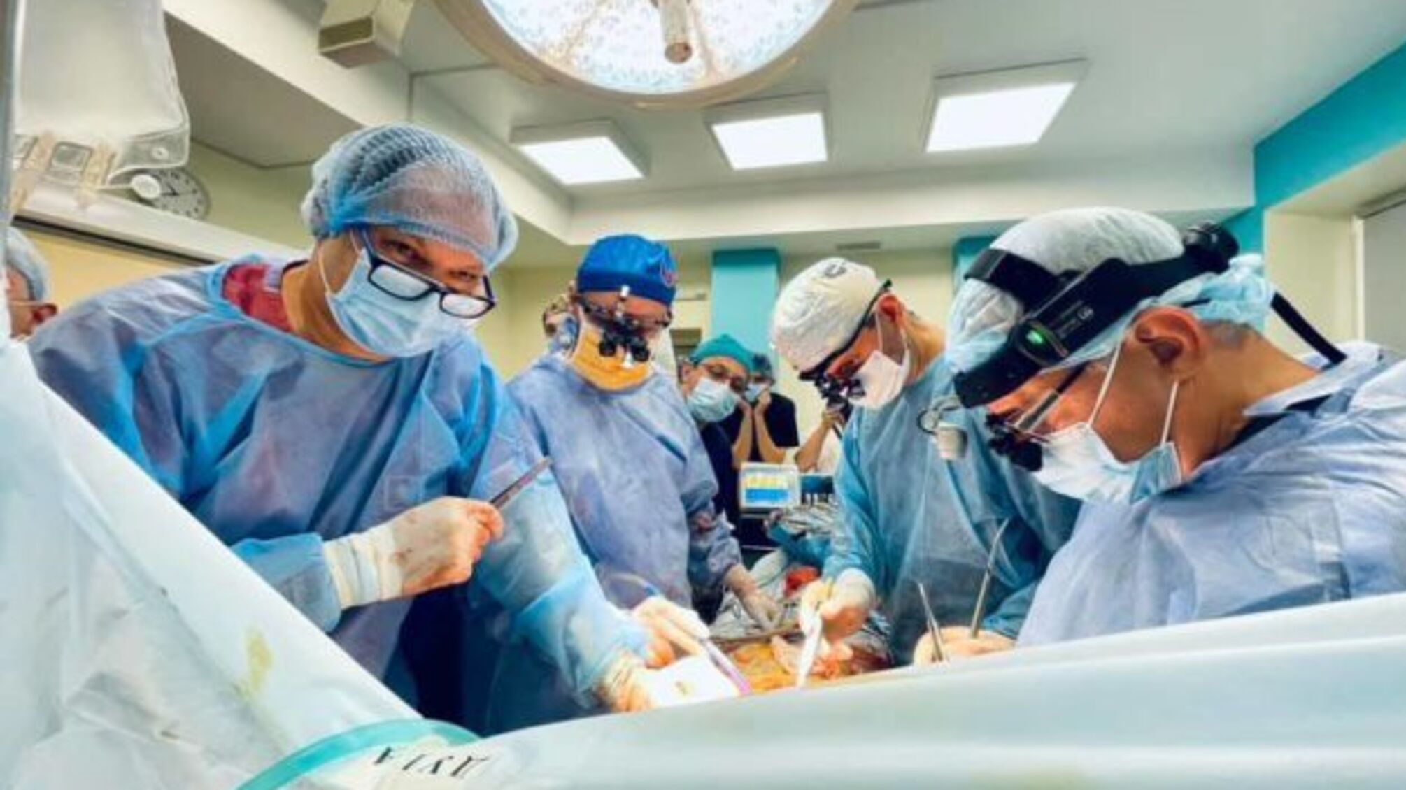 В Україні вперше пересадили серце дитині