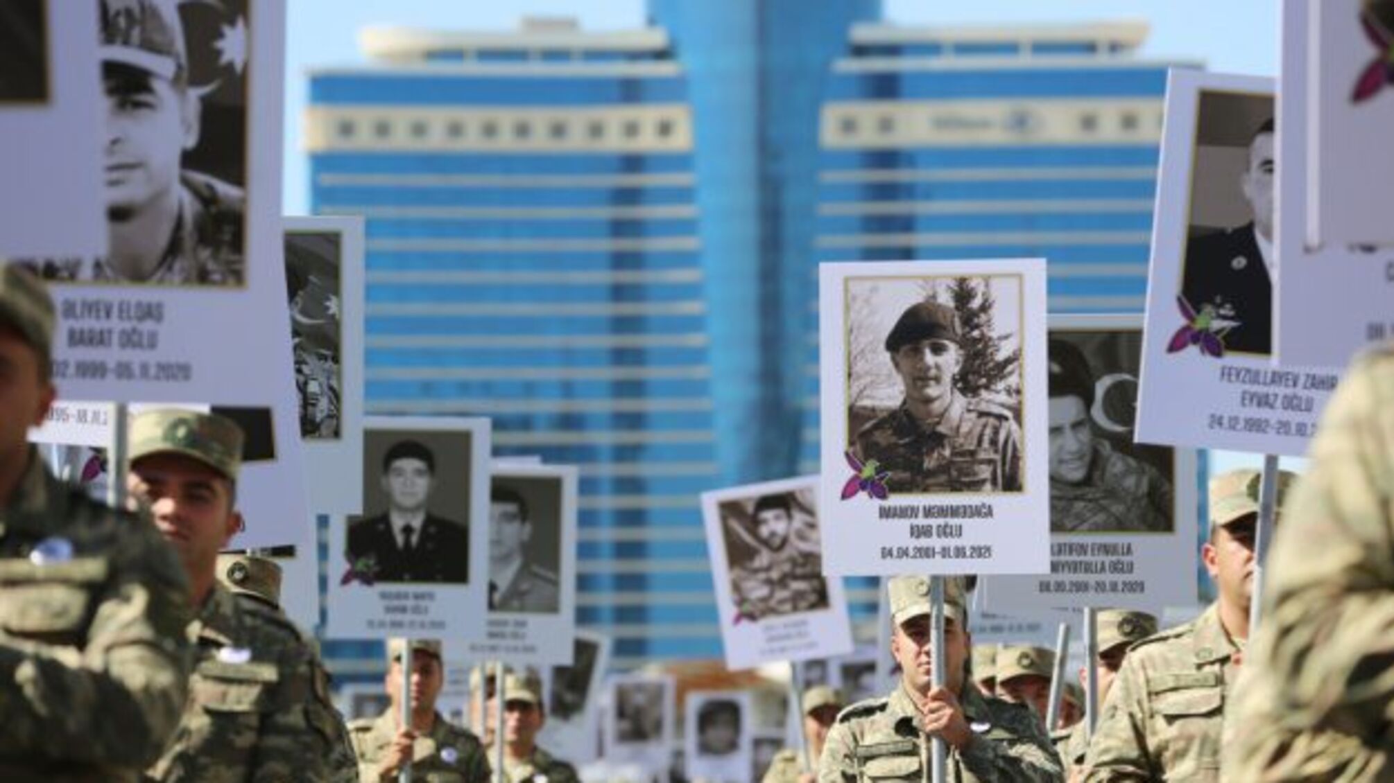 В Азербайджані і Вірменії згадують про загиблих у Другій карабаській війні