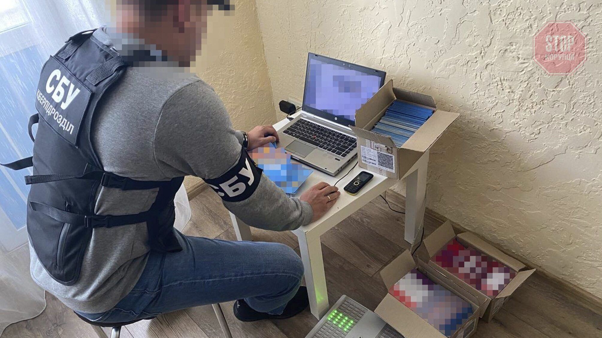 Працювали на зрив нацпрограми вакцинації: СБУ ліквідувала потужну ботоферму