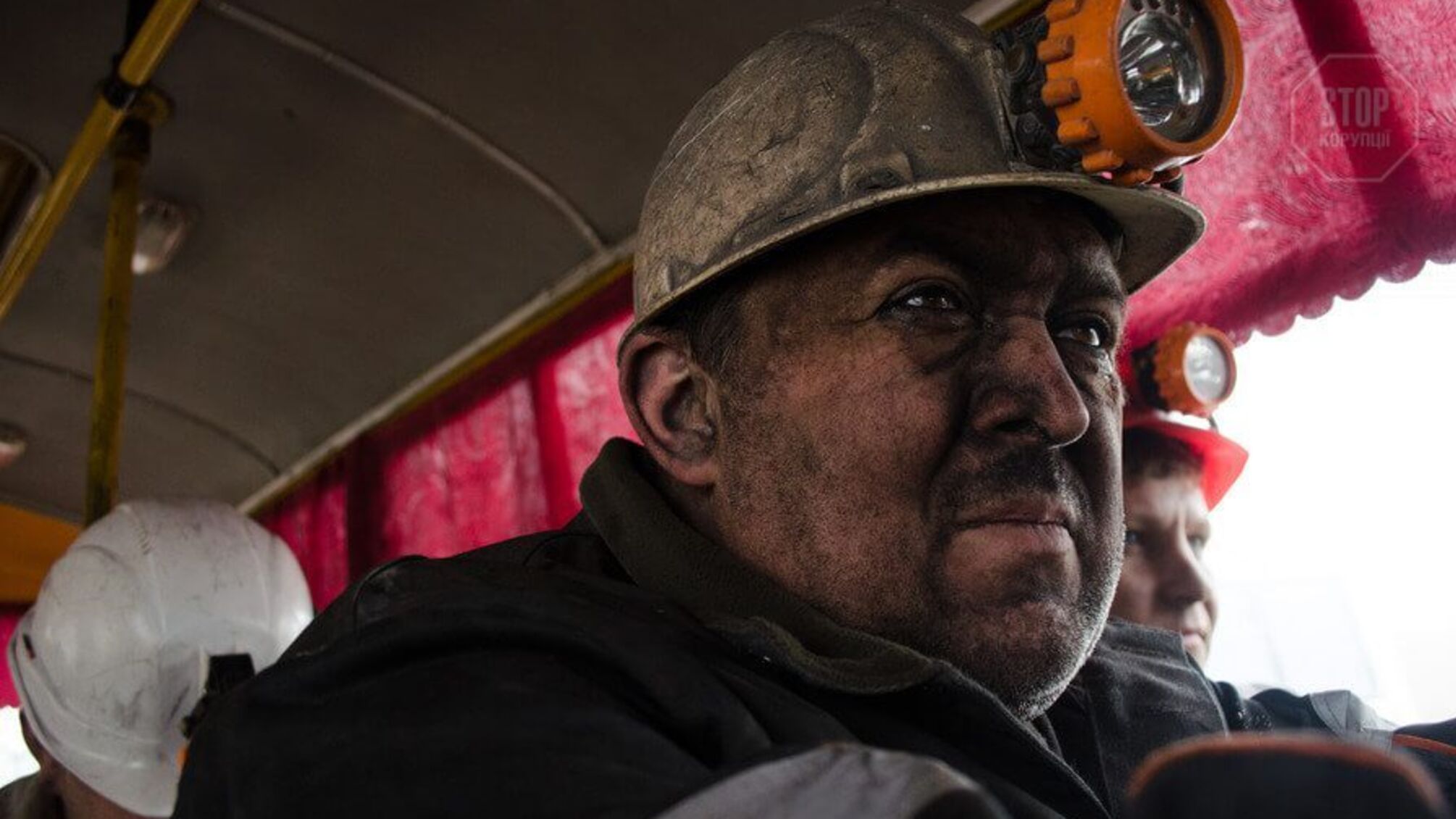 С оккупированного Донбасса в Якутию вывезли две тысячи шахтеров