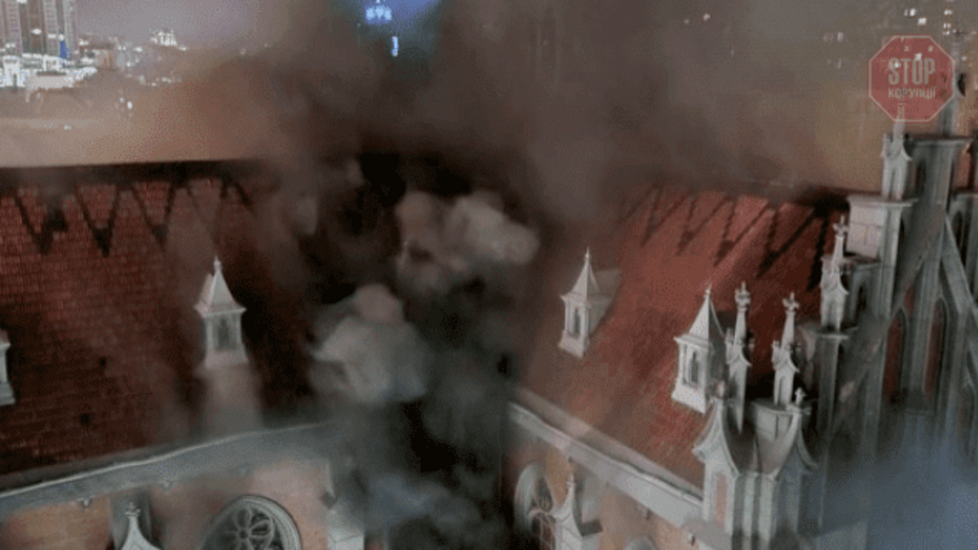 Бізнесмени збирають гроші на відновлення Костелу