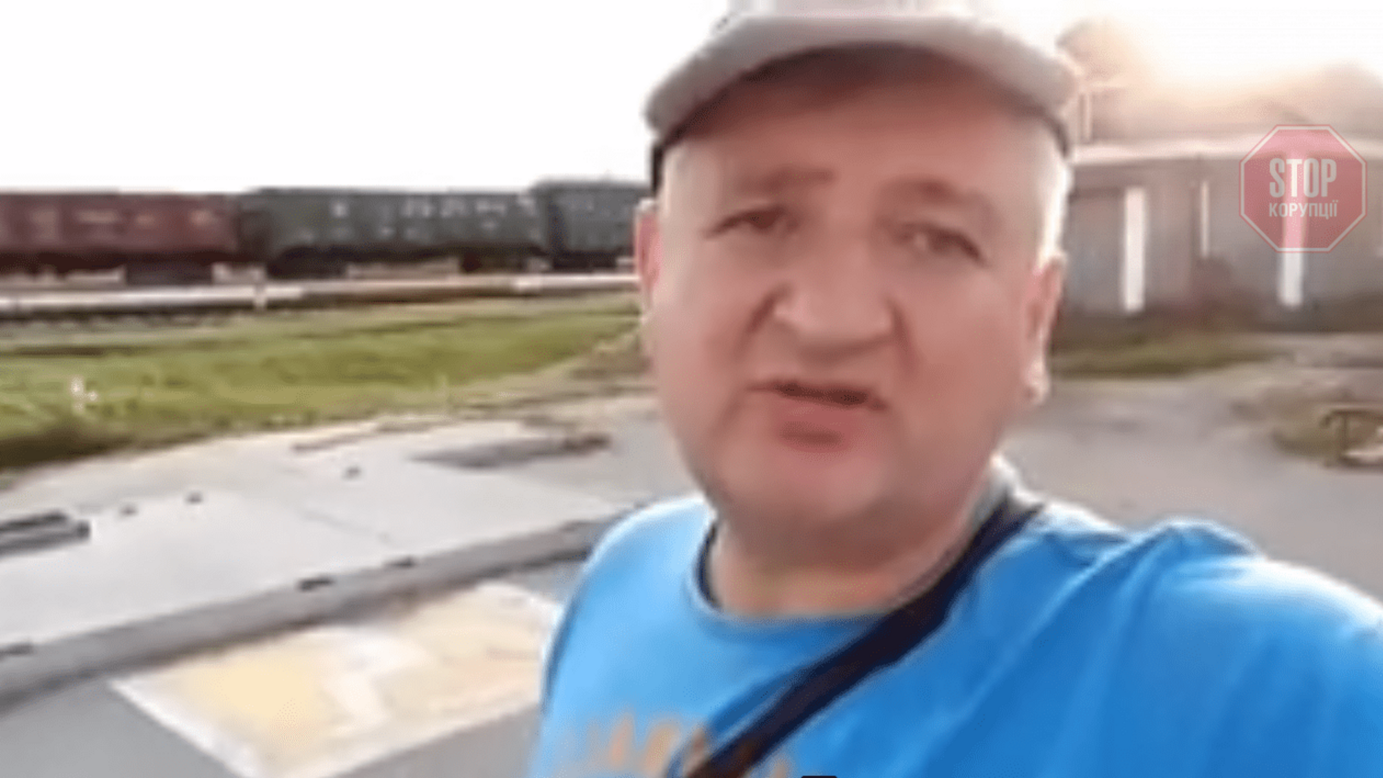 Туалет Пашинського: в Олевську автовокзал — без вбиральні через програш кандидата на виборах