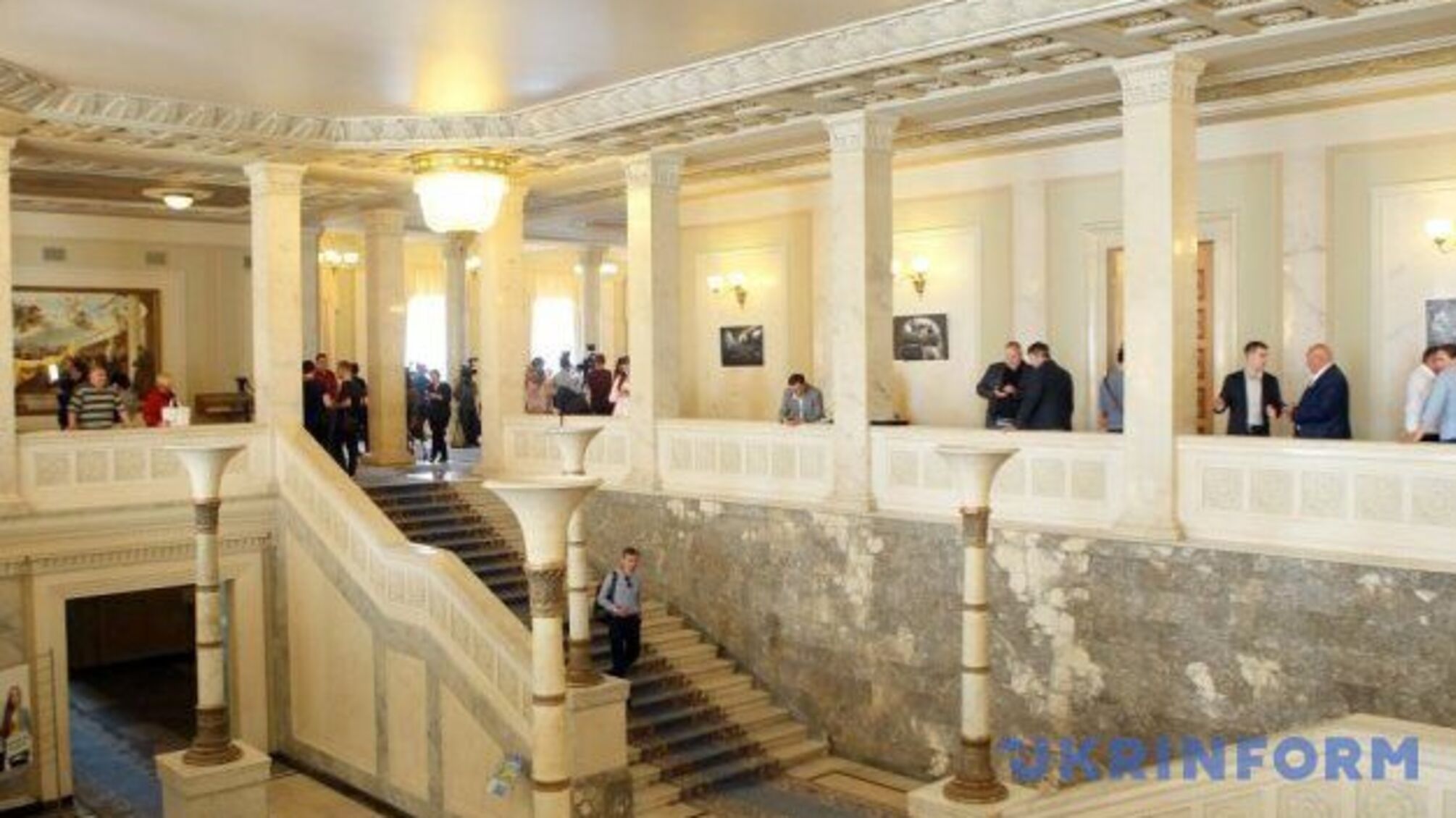 Вакцинованих журналістів пускатимуть до Ради навіть у раді погіршення COVID-ситуації - Радуцький