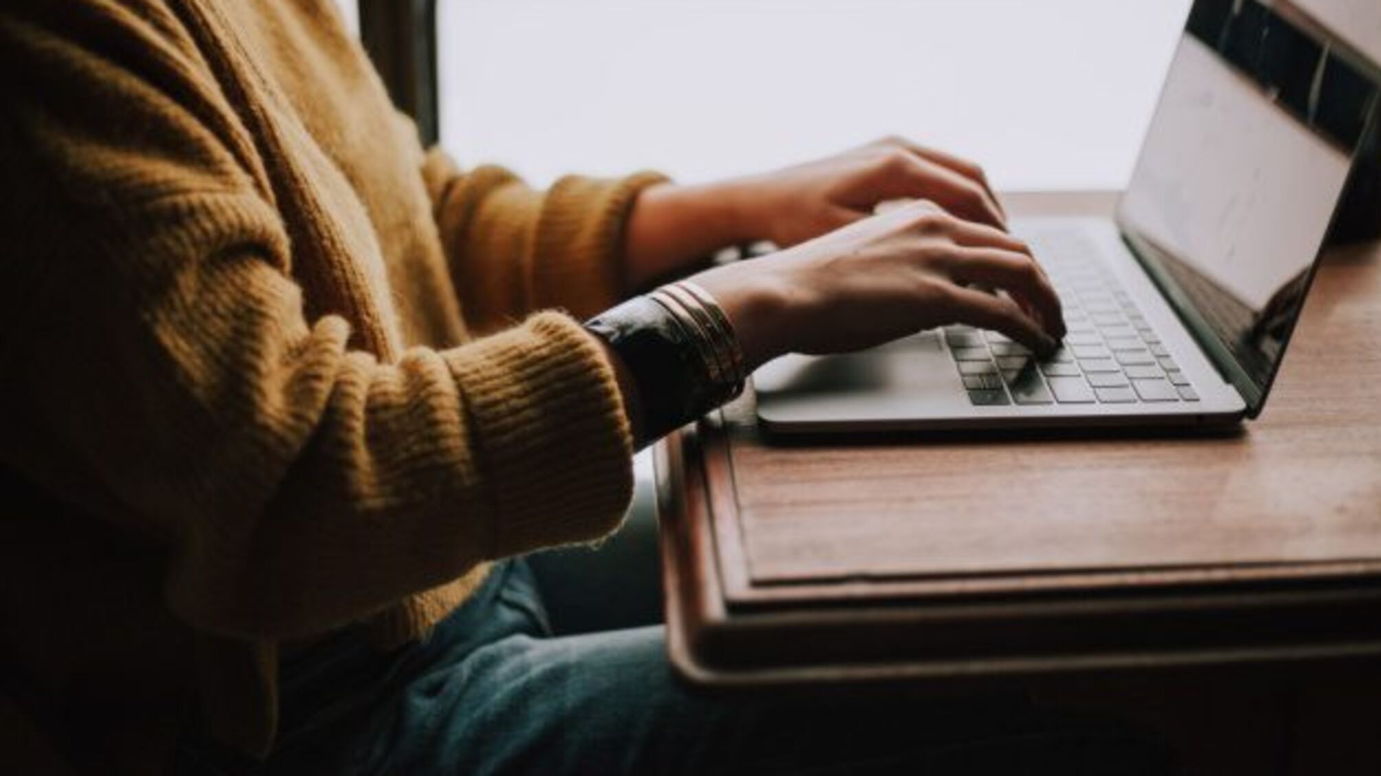 ІТ-компанія у Києві відмовила програмісту у посаді через небажання говорити російською