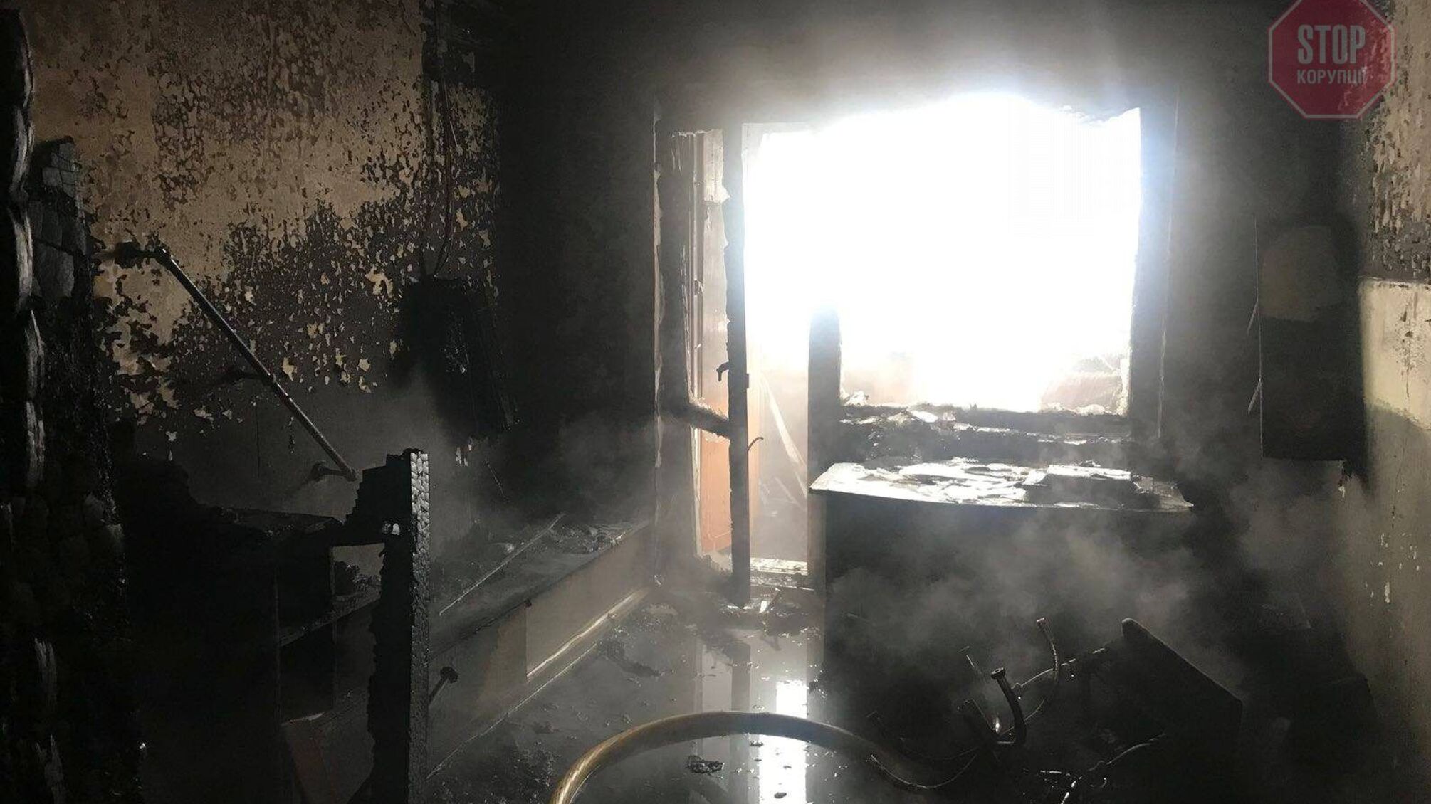 В Ужгороді горіла багатоповерхівка