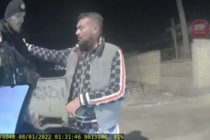 Начальника Управління стратегічних розслідувань поліції Одещини спіймали п’яним за кермом (відео) 