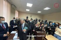 Дело Порошенко: суд объявил перерыв на несколько часов