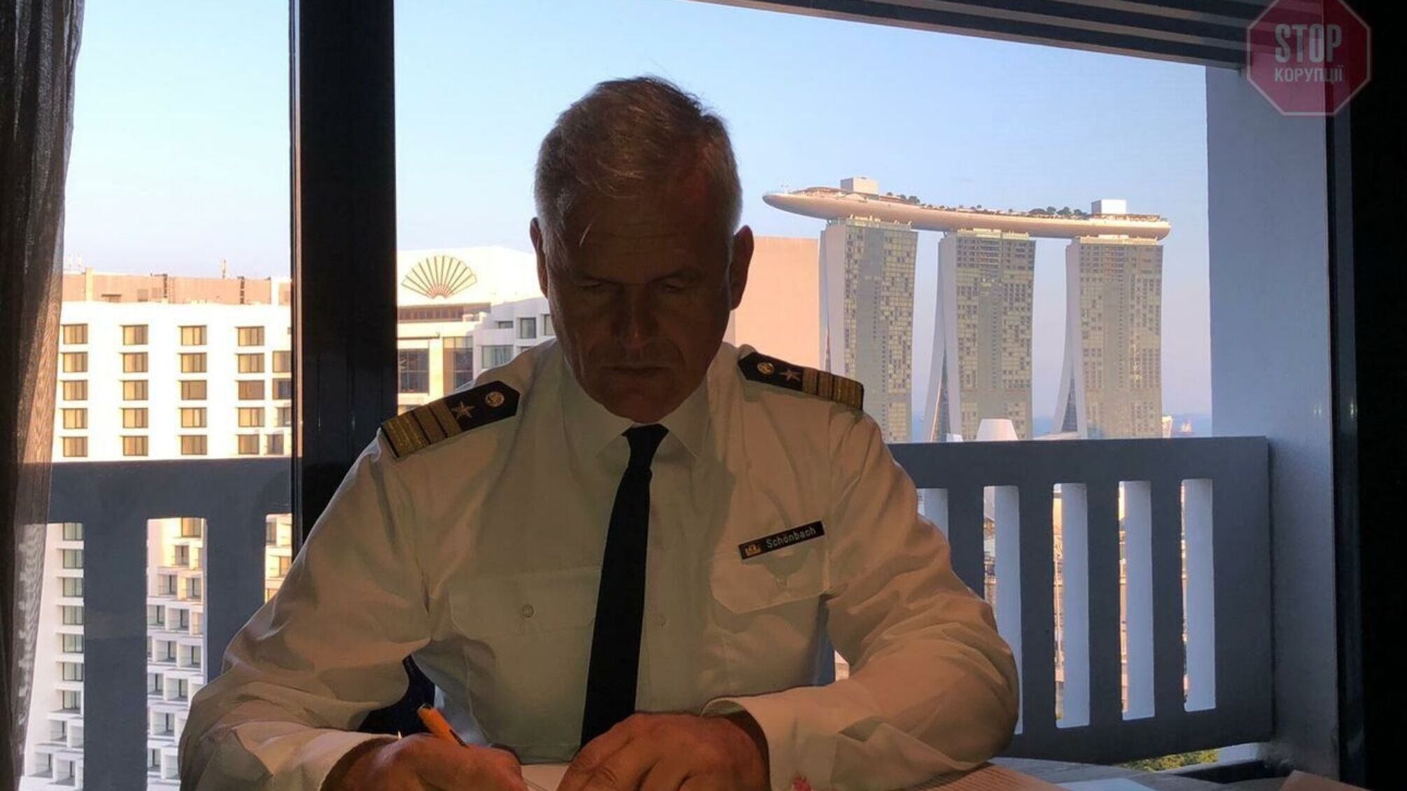 Голова ВМС Німеччини після заяв про Україну пішов у відставку