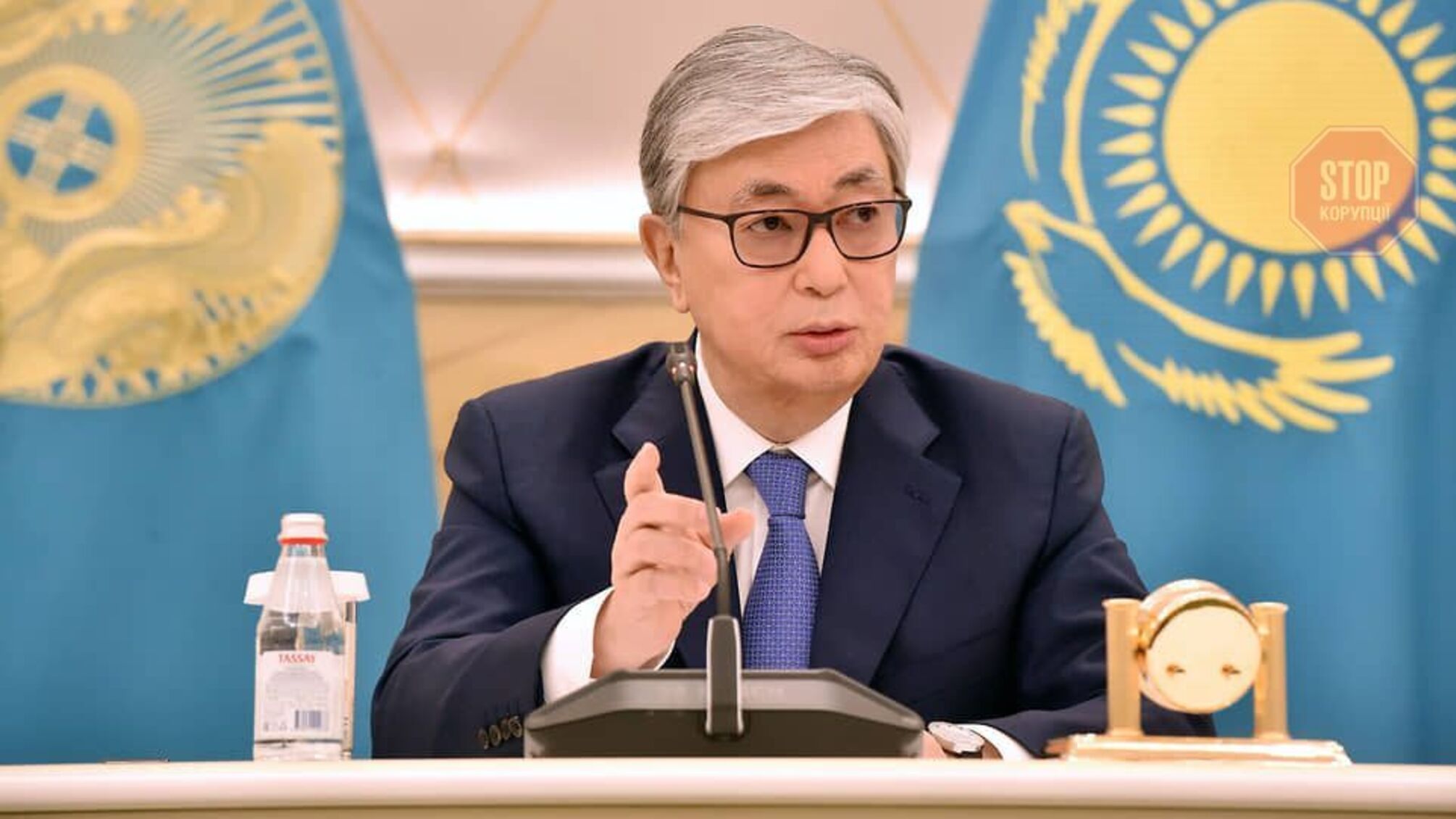 Президент Казахстану домовляється про прибуття силовиків з Білорусі та Росії