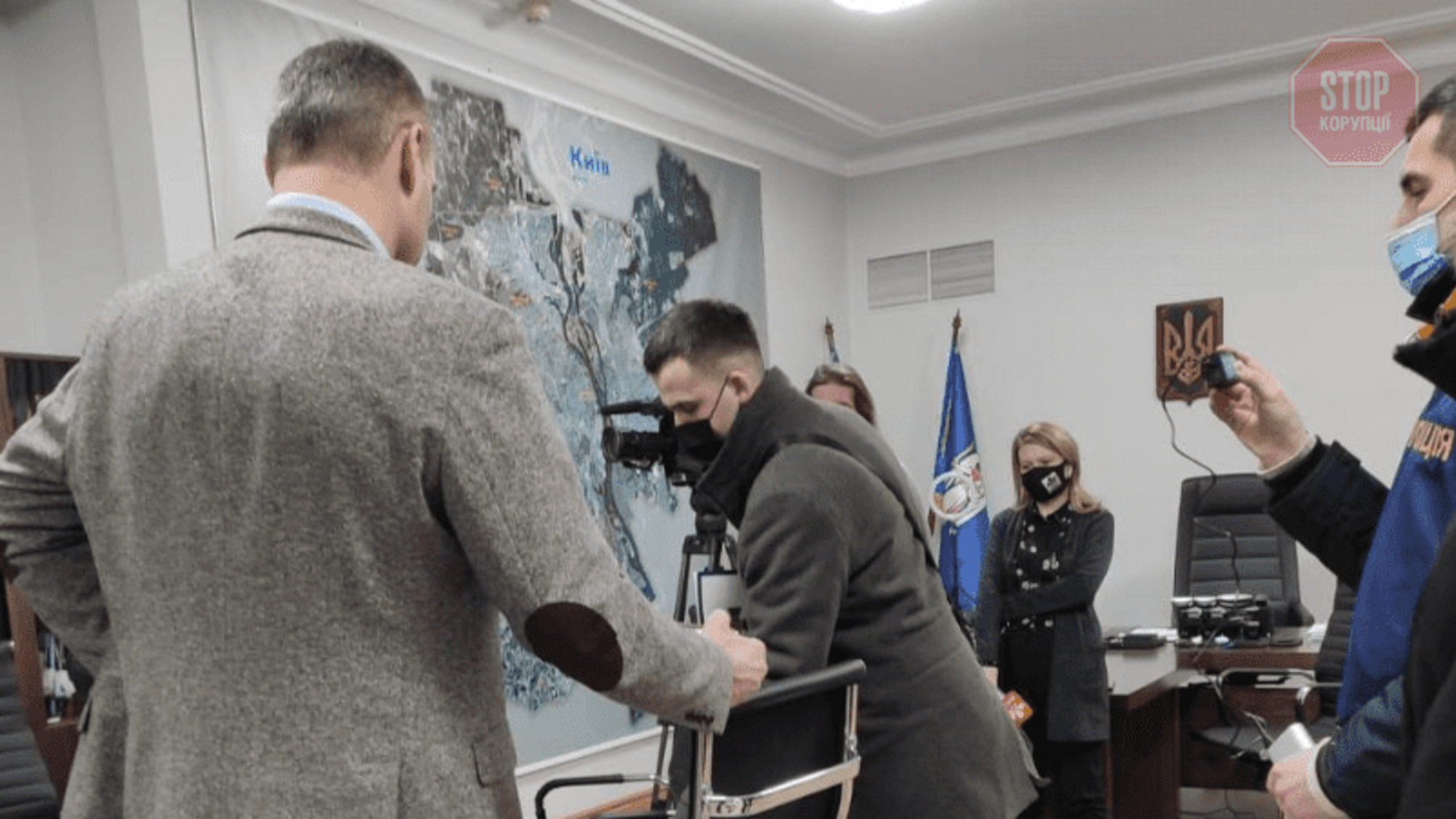 Заместителю Кличко вручили подозрение по делу о земельном участке СНБО (фото)