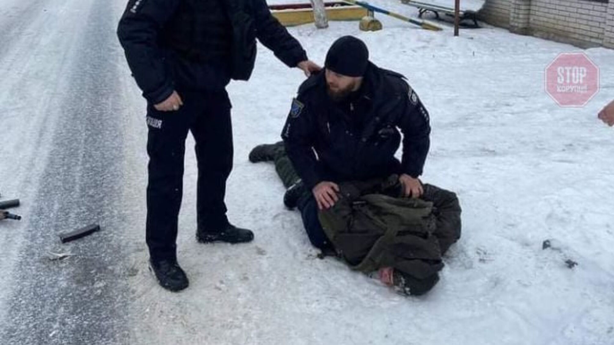 Полиция задержала нацгвардейца, который расстрелял пять военных (фото)