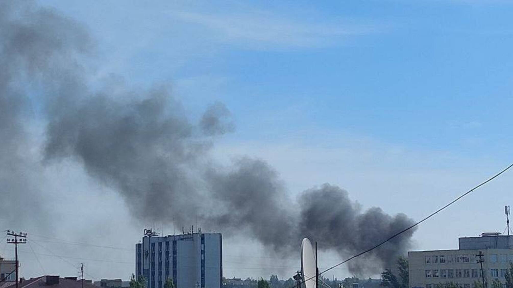 В Херсонской области снова раздаются взрывы, прилет по базе оккупантов (фото, видео)