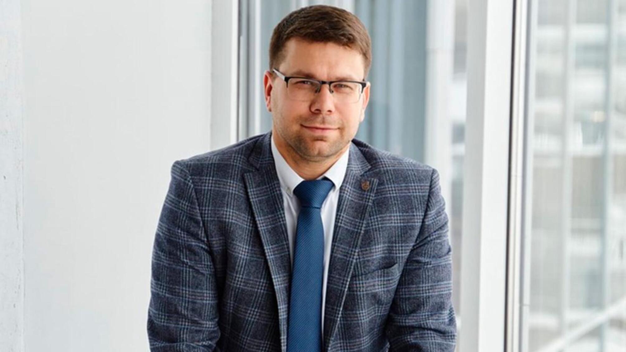 Антон Іванов