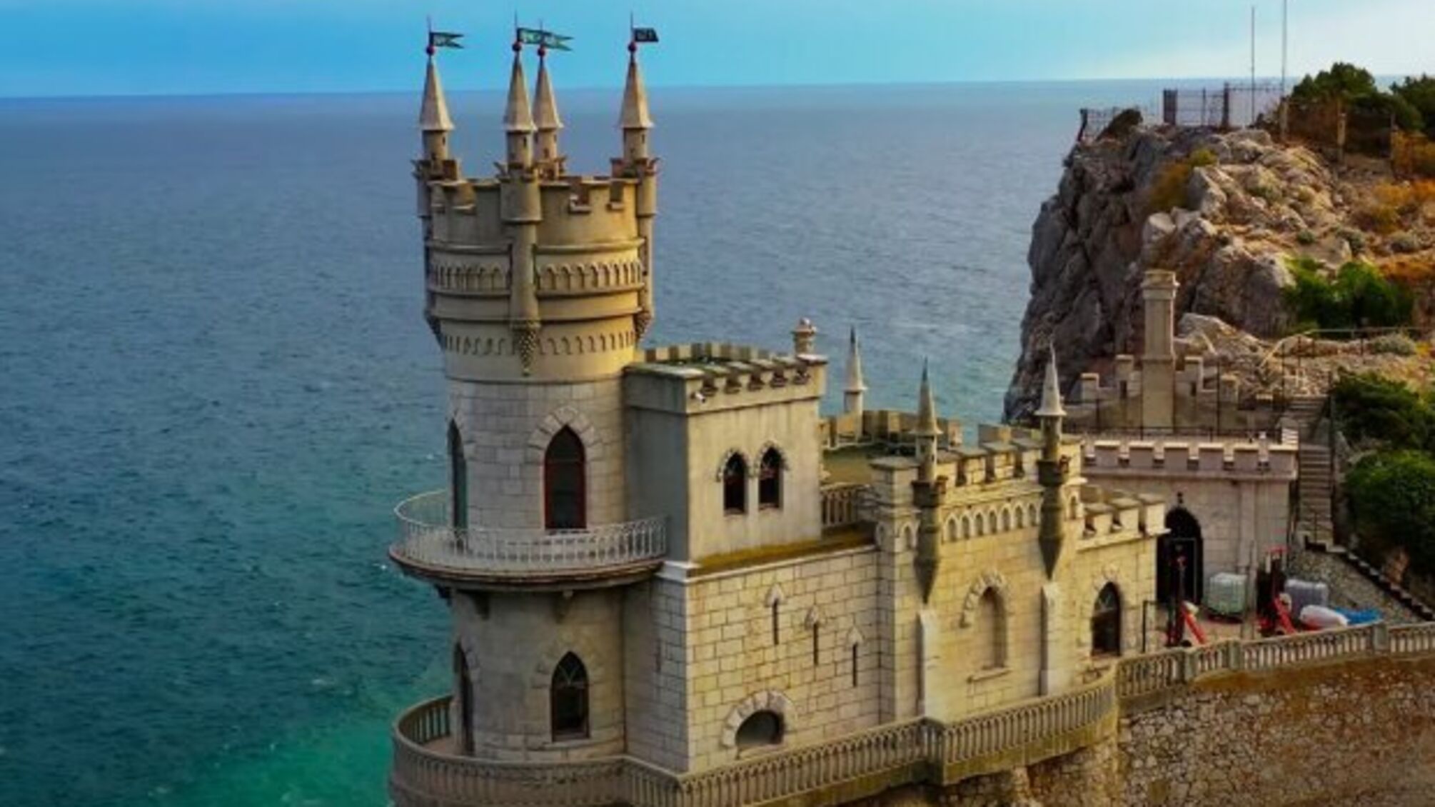 ласточкіне гніздо