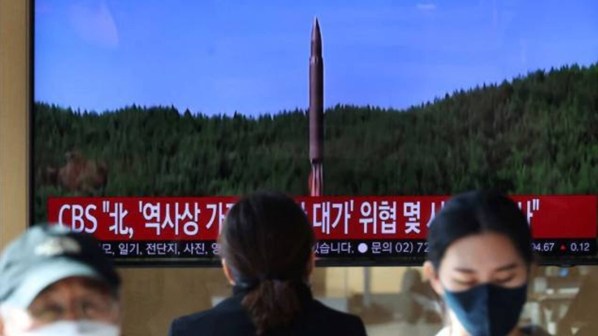 КНДР випустила балістичні ракети, Південна Корея відповіла своїми пусками - Reuters