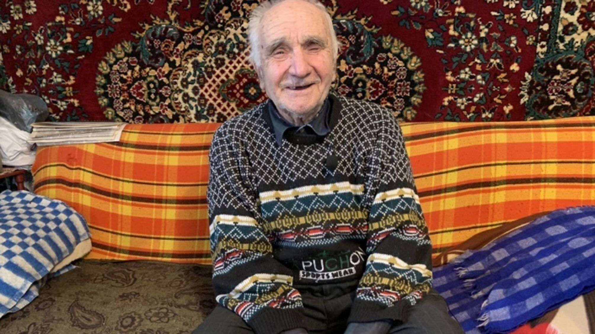 Пенсіонер, який віддав всі свої гроші на армію
