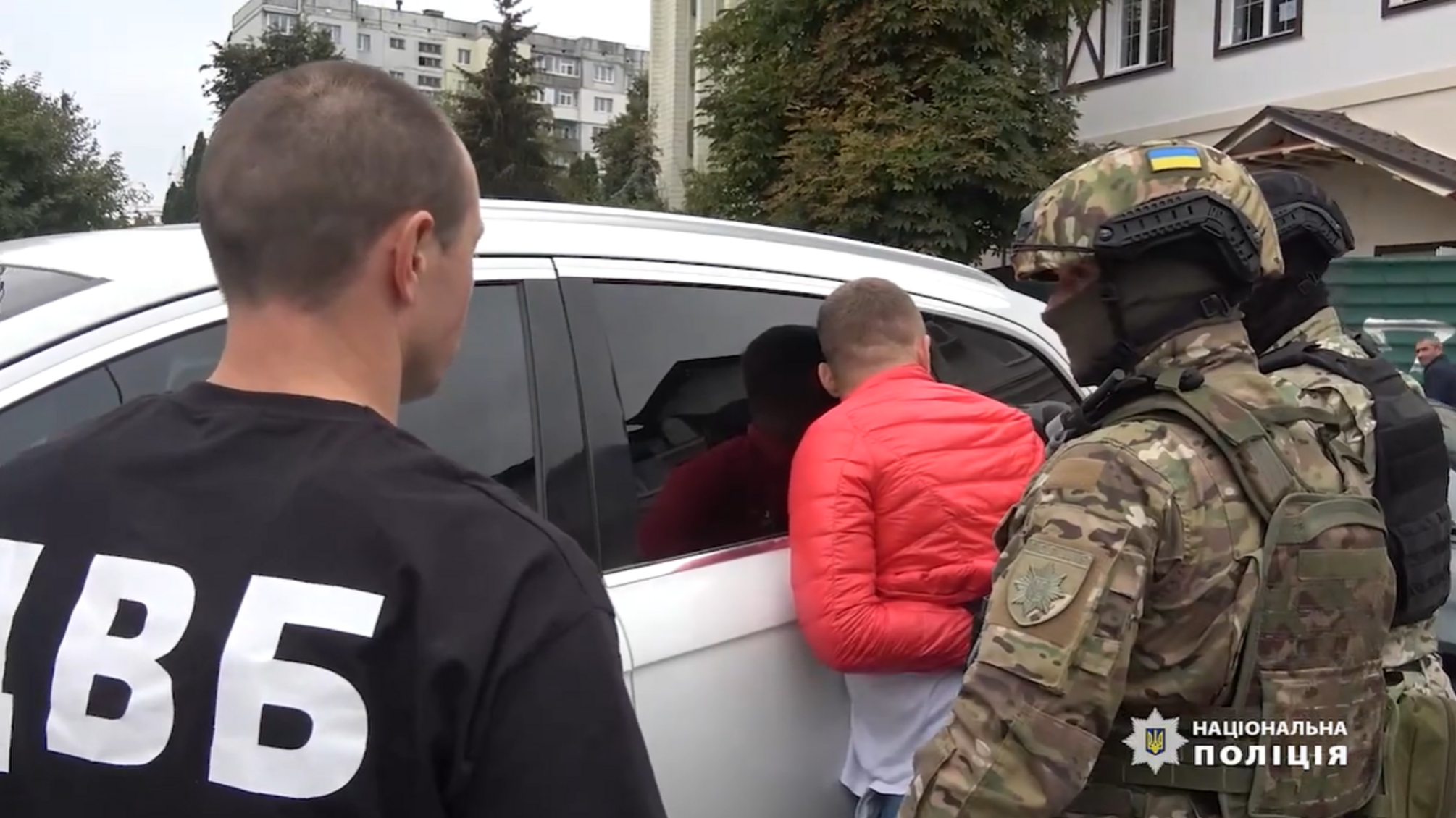 На Сумщині поліцейські повідомили про підозри членам організованої групи зі збуту наркотиків