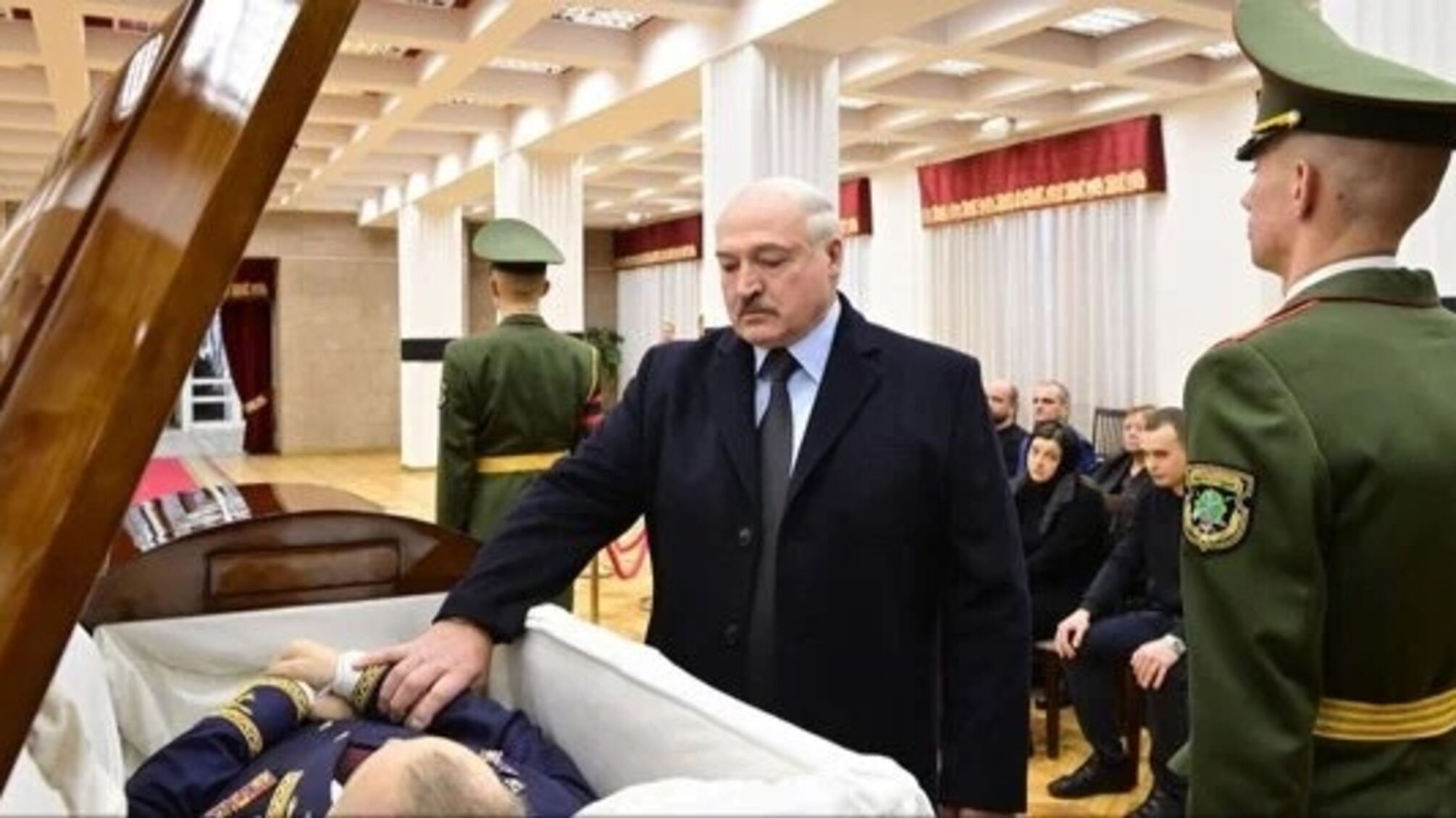 Смерть Макея – засіб тиску на Лукашенка: чим кремль залякує 'батьку'