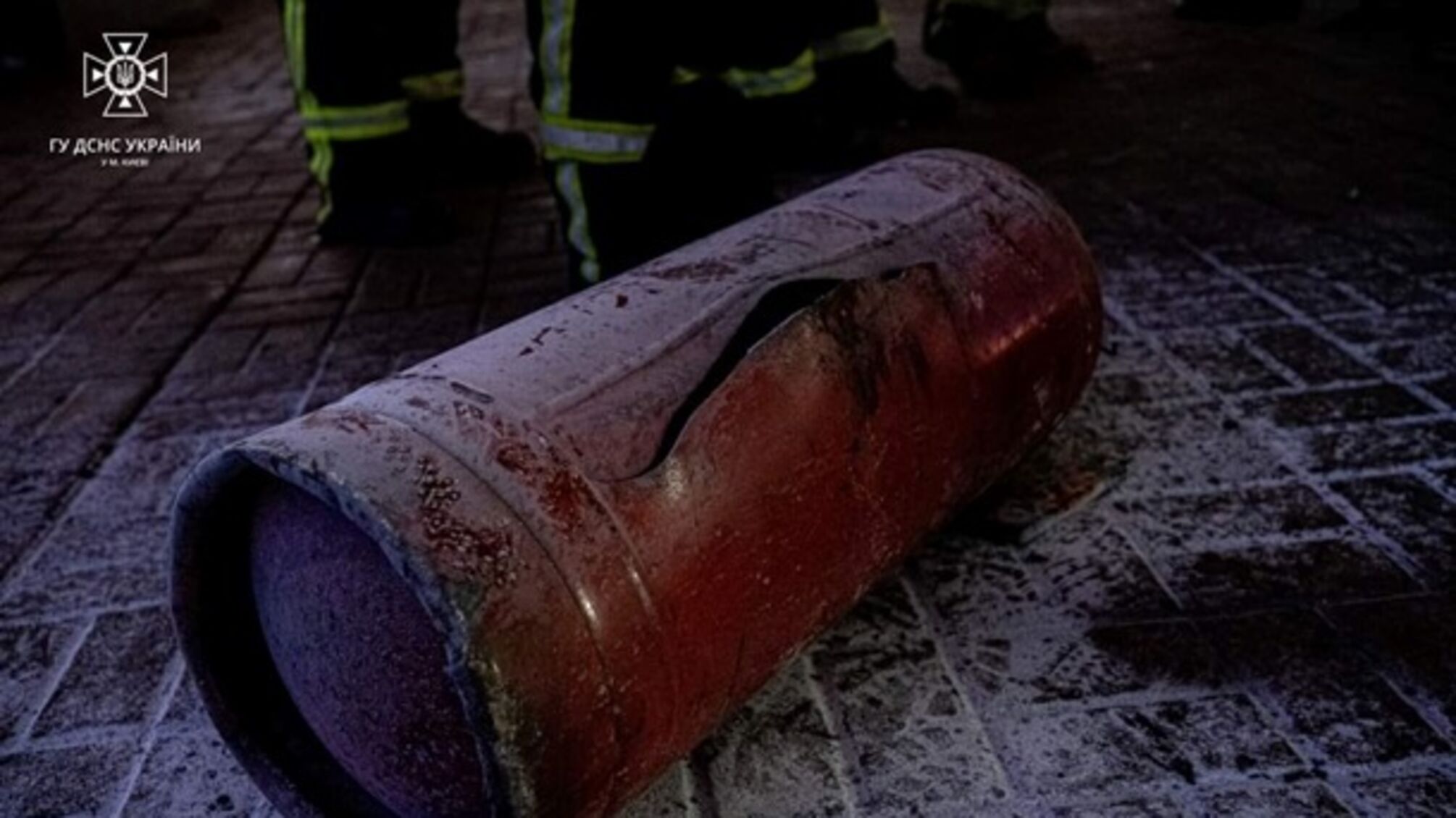 При взрыве киоска пострадали пять человек