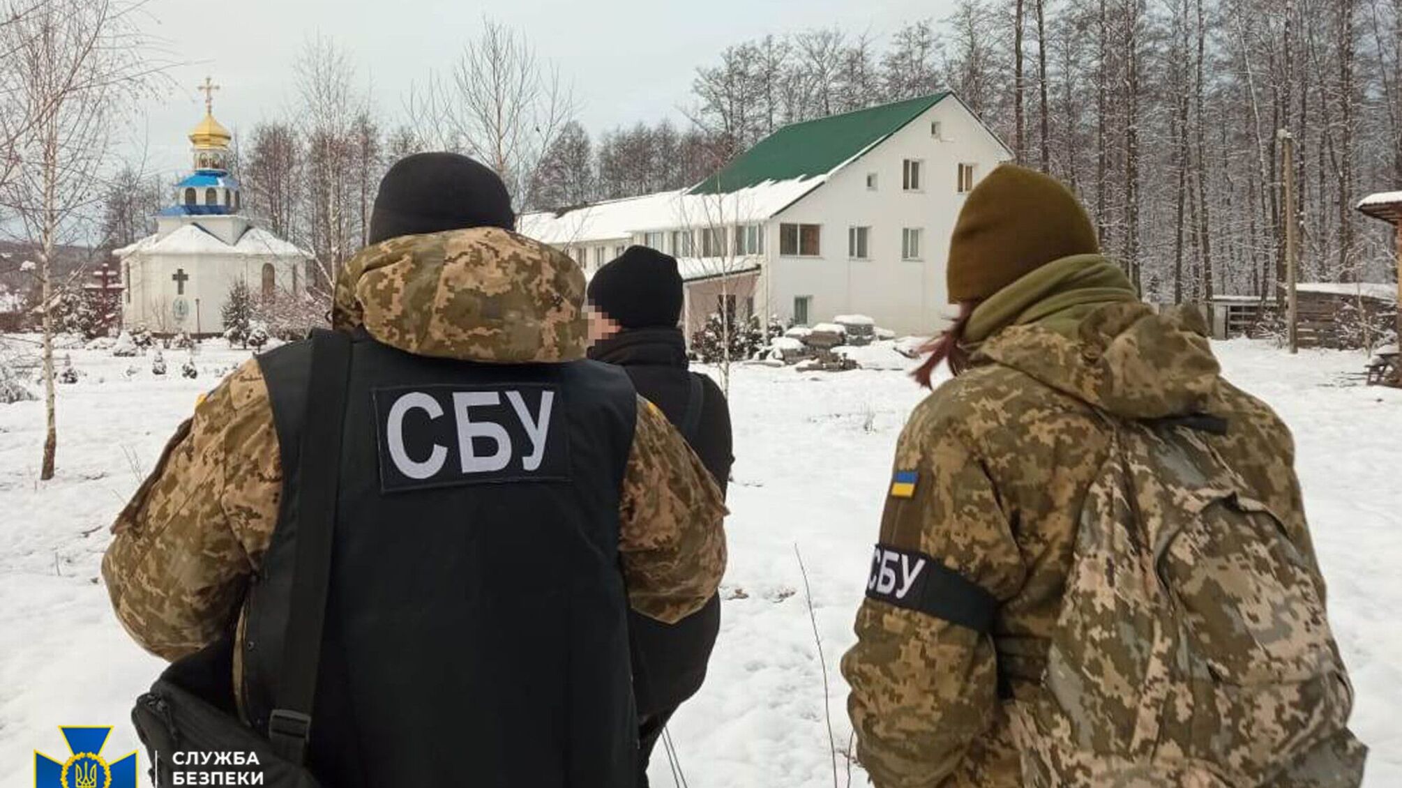 СБУ виявила в єпархіях УПЦ (МП) пропагандистські 'методички' Кремля, 'вчення про сатанізм' та нацистську символіку