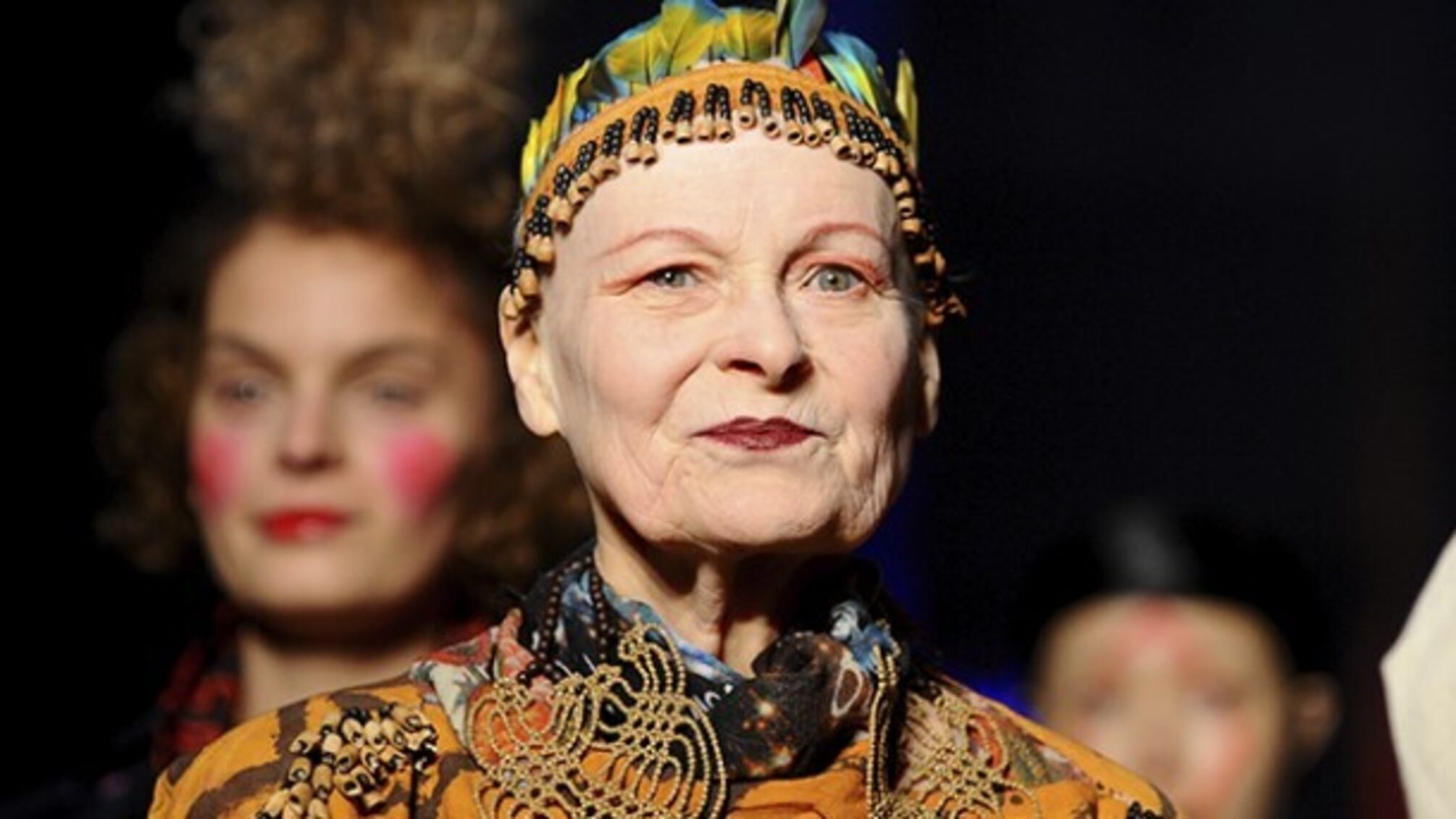 Умерла известная британская дизайнер Вивьен Вествуд: что о ней известно