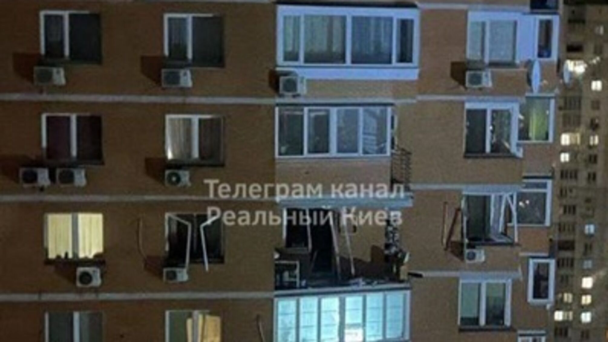 В одном из жилых домов раздался взрыв