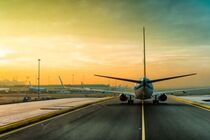 Угроза вторжения Россиb: авиакомпания KLM прекращает полеты