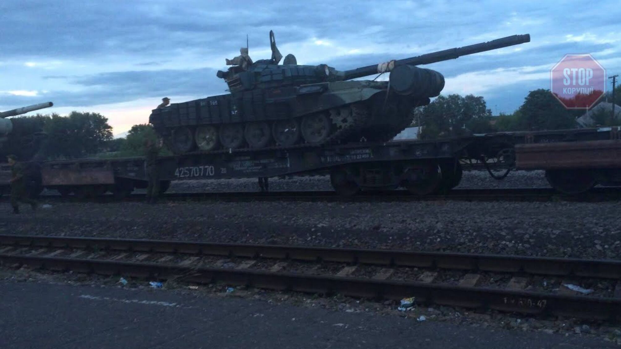 Массированный ракетный удар в 3 часа ночи: британский таблоид раскрыл точное время российского вторжения