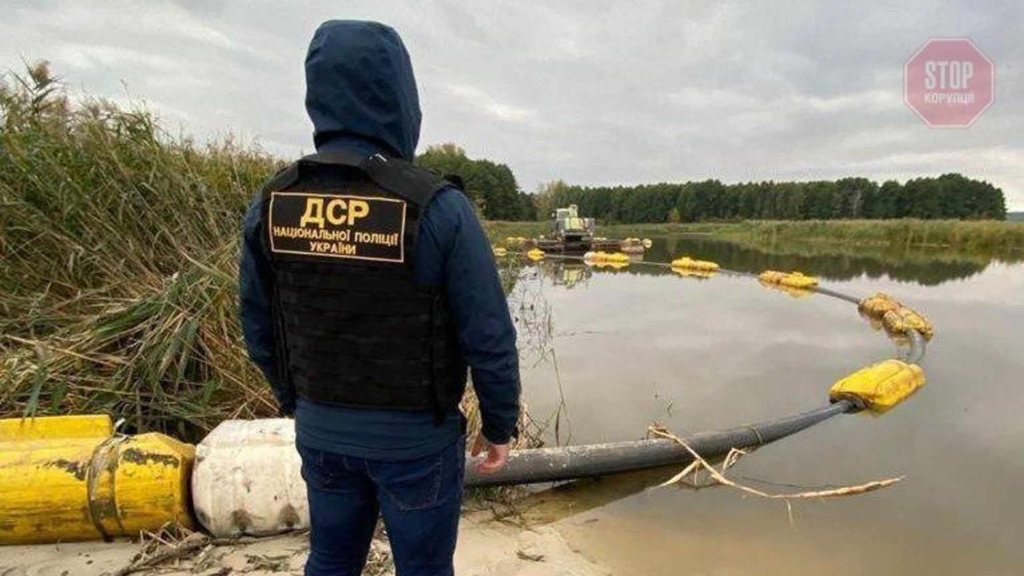 Накрали на 342 млн: піщані нелегали з Київщини продовжують видобуток попри суди