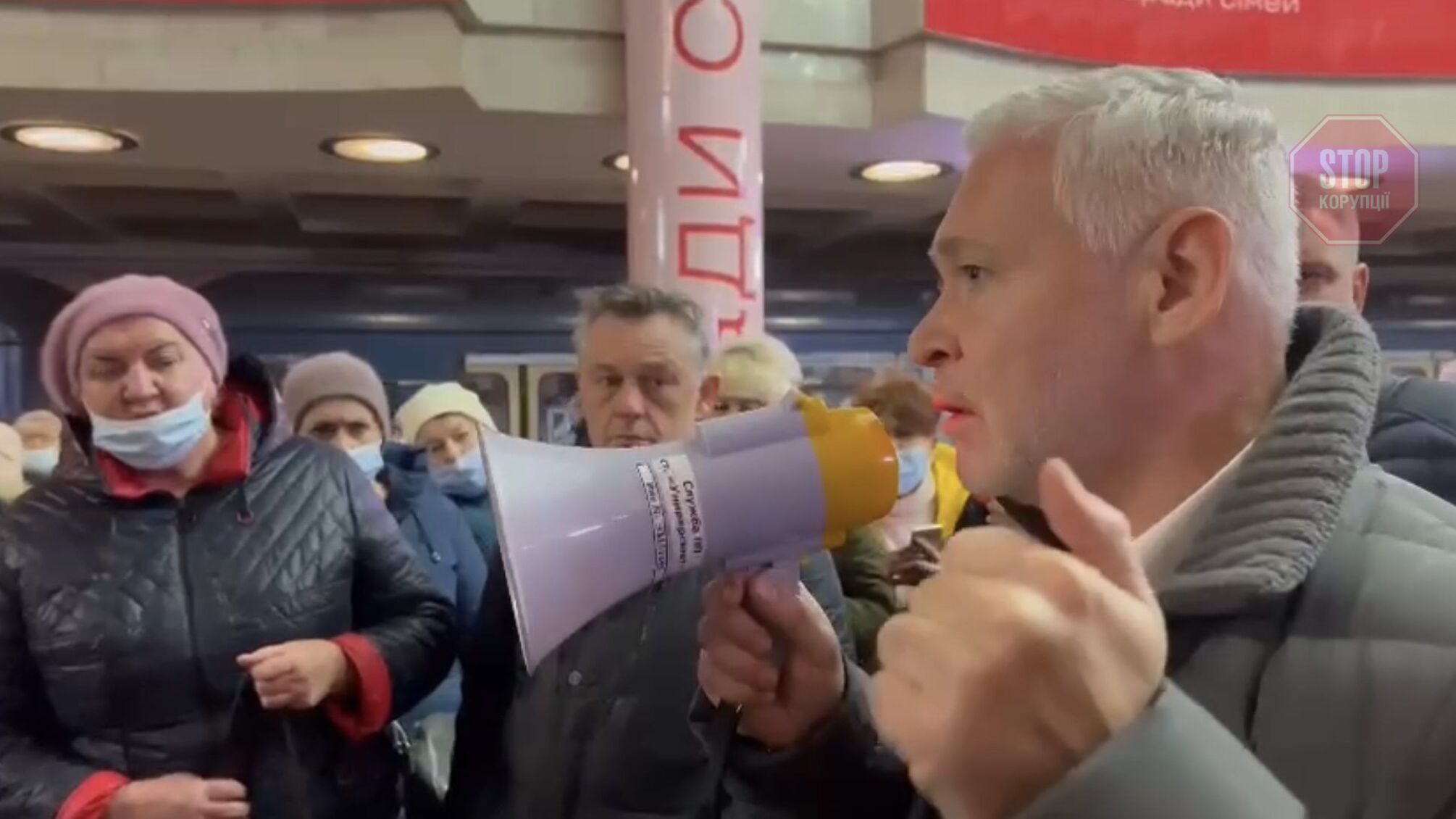 У Харкові – обстріли, люди ховаються в бомбосховищах