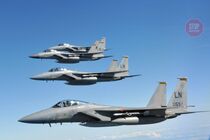 Посилення східного флангу НАТО: США відправили до Польщі винищувачі F-15