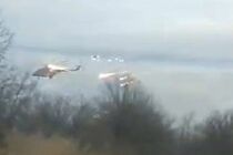 На аэродроме ''Гостомель'' 20 российских вертолетов высадили десант, продолжается бой