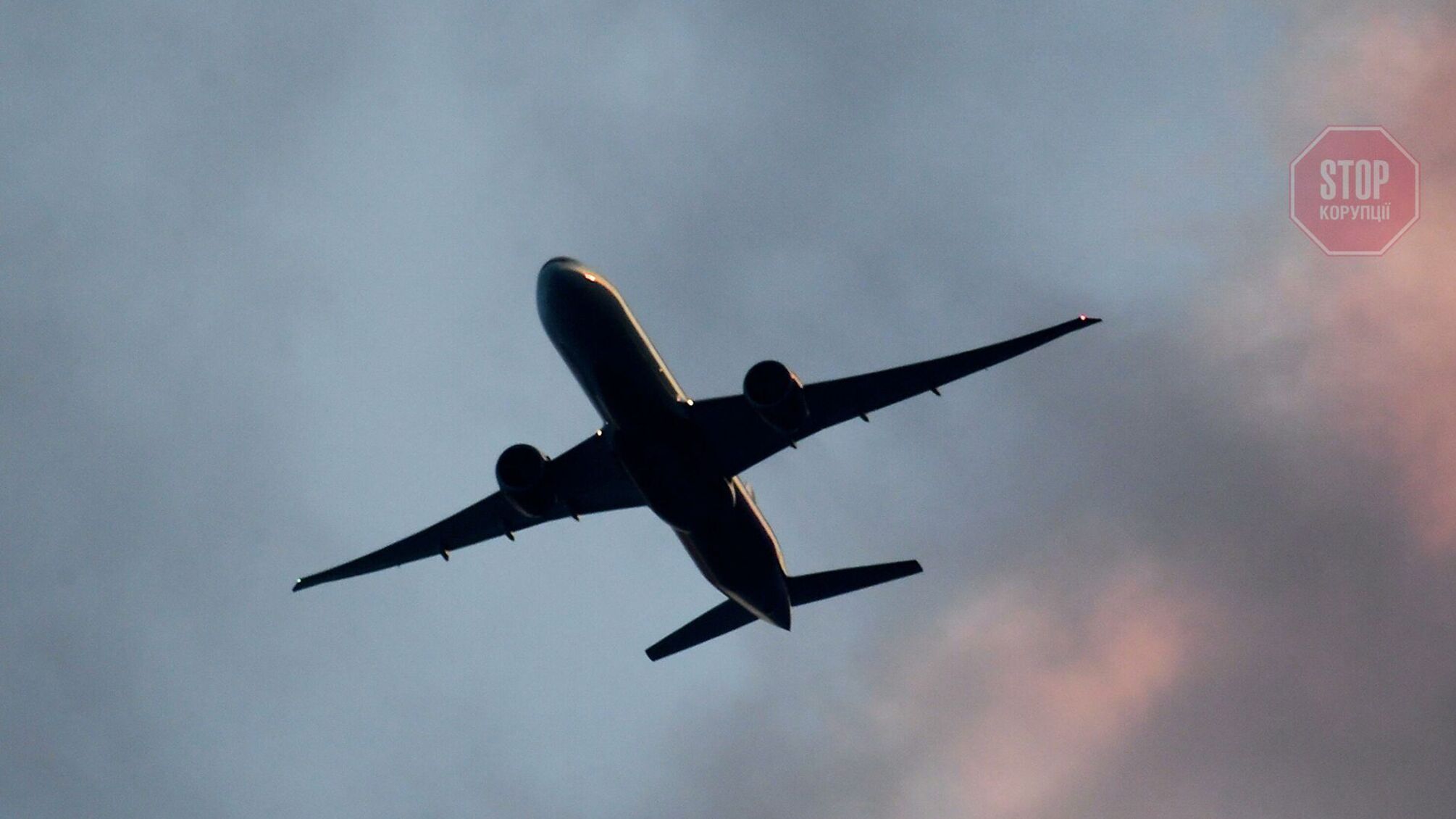 Гончаренко заявил о вероятном закрытии воздушного пространства над Украиной